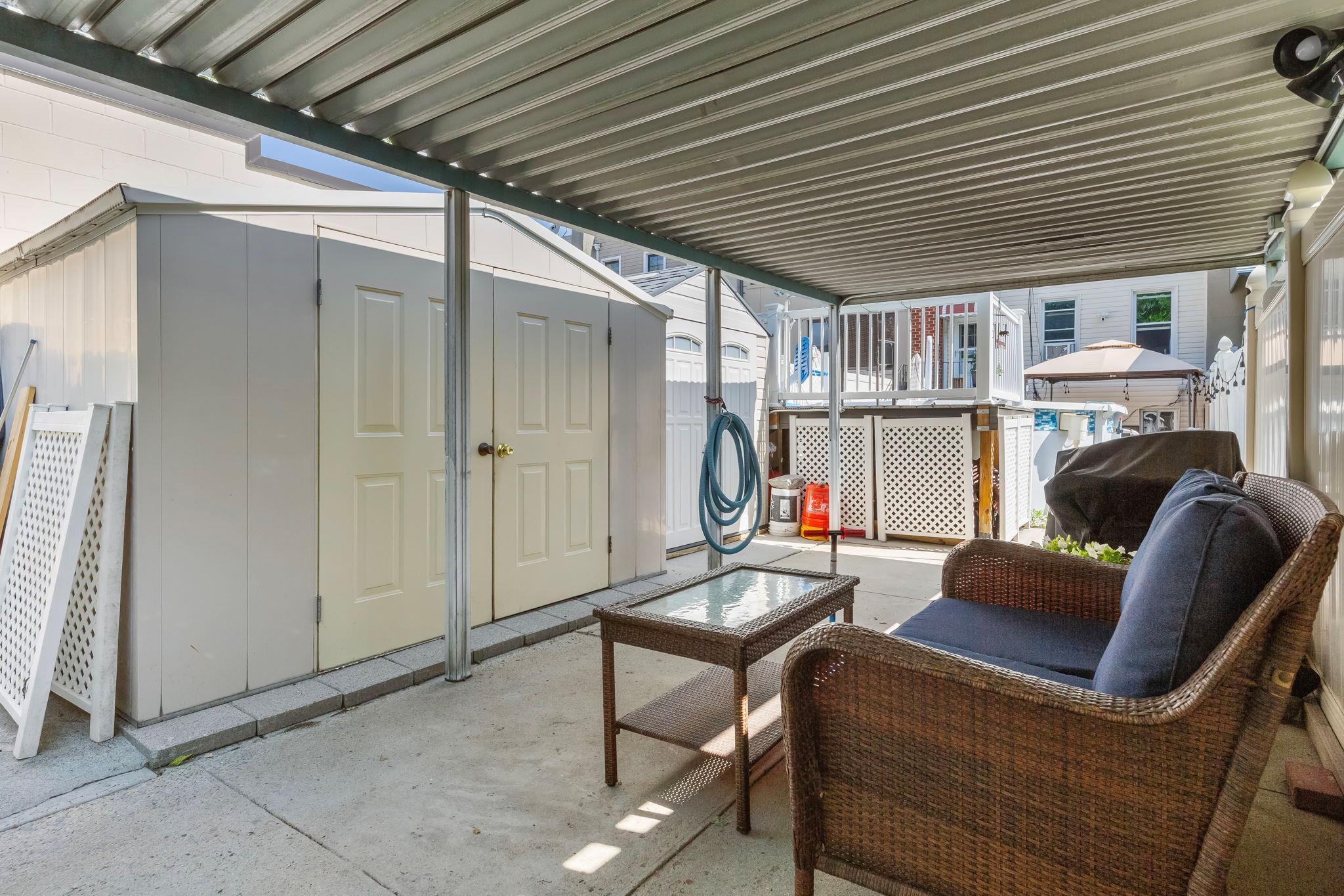 Single Family Admiral  Queens, NY 11379, MLS-888657-23