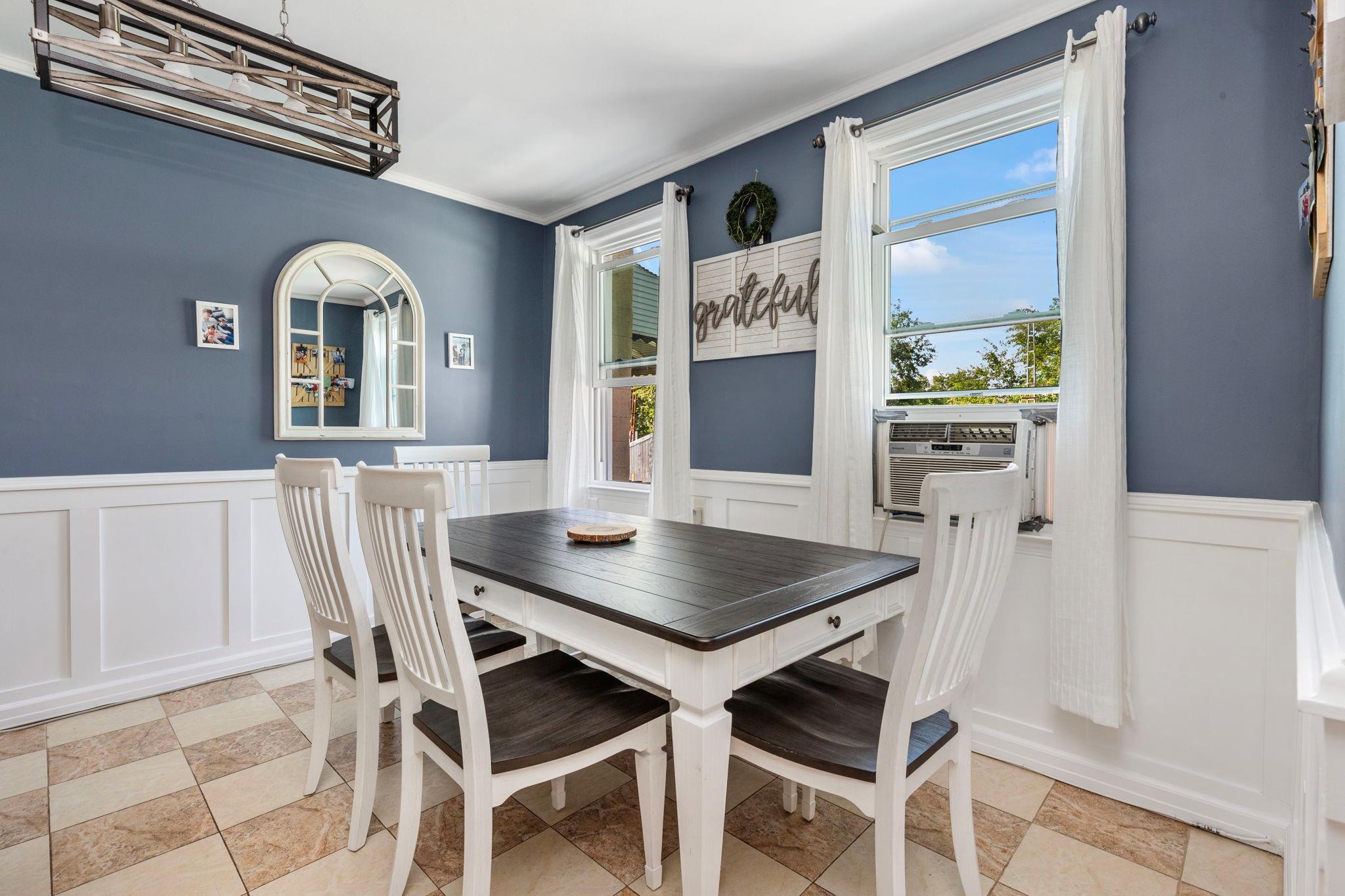 Single Family Admiral  Queens, NY 11379, MLS-888657-5