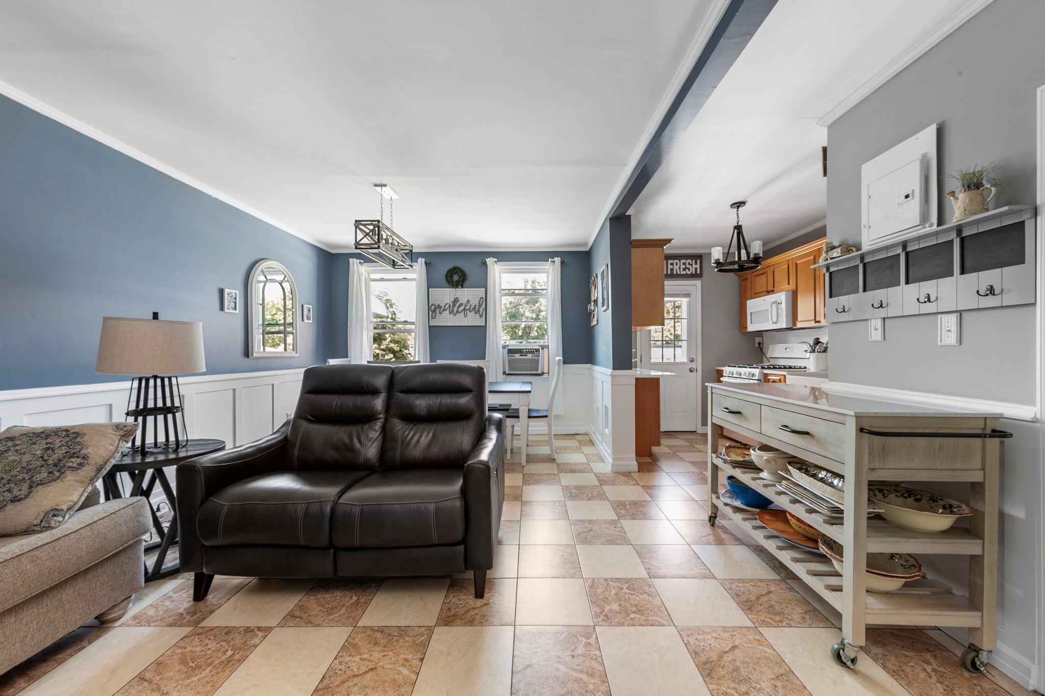 Single Family Admiral  Queens, NY 11379, MLS-888657-7