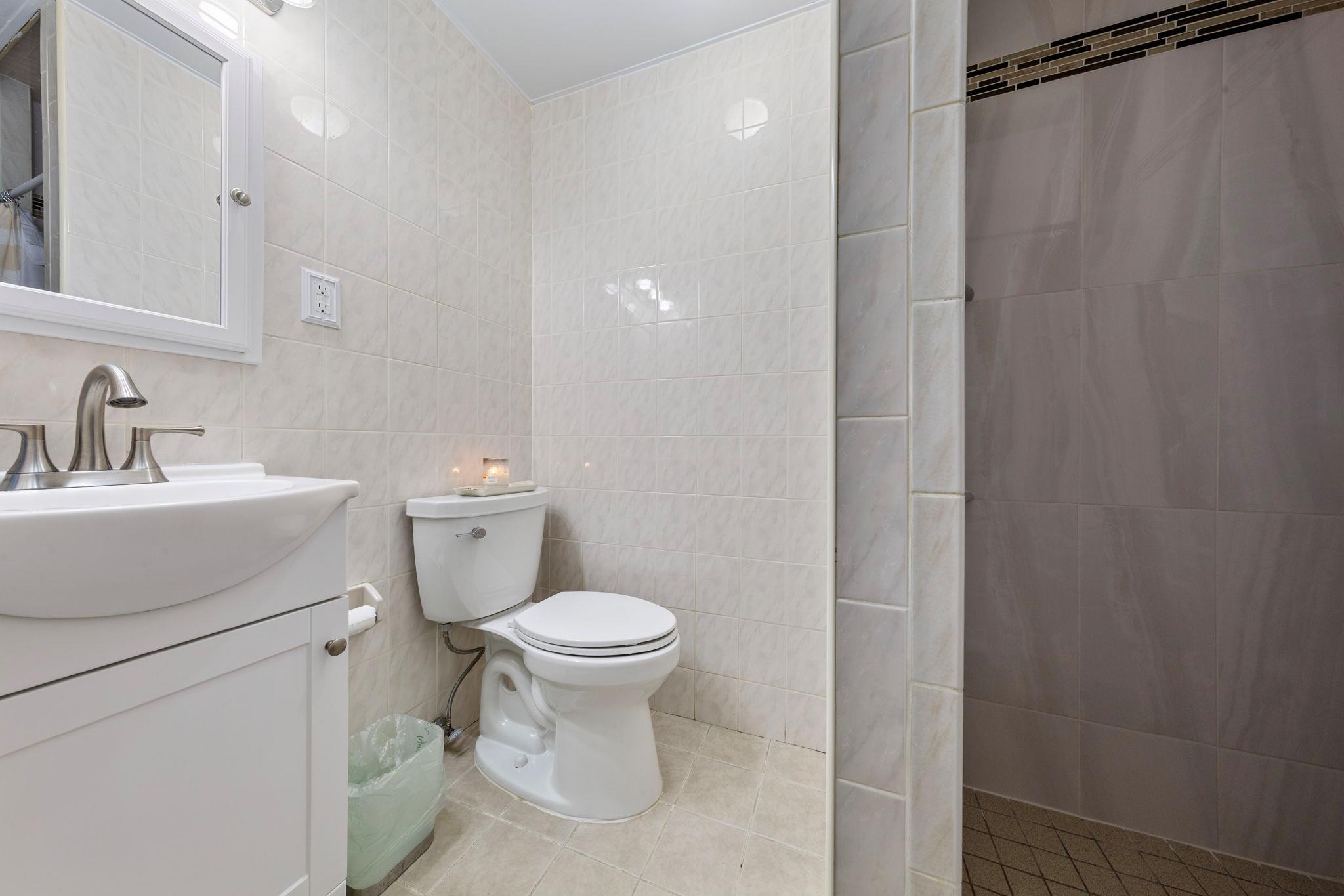 Single Family Admiral  Queens, NY 11379, MLS-888657-9