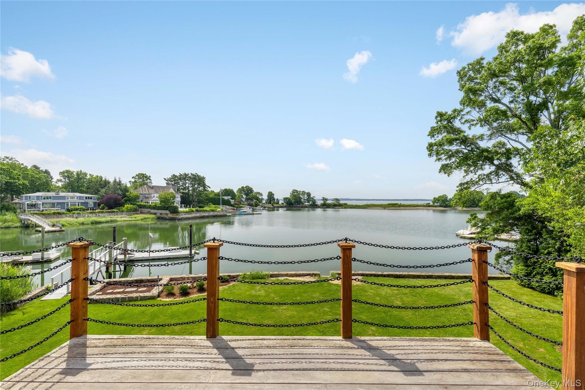 Single Family Greacen Point Westchester County, NY 10543, MLS-888677-10