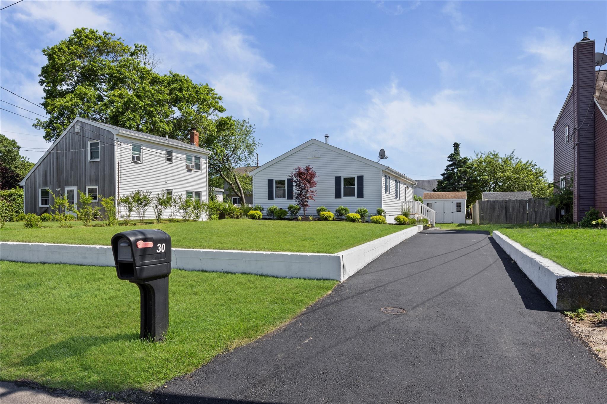 Single Family Seymour  Suffolk County, NY 11967, MLS-888686-21