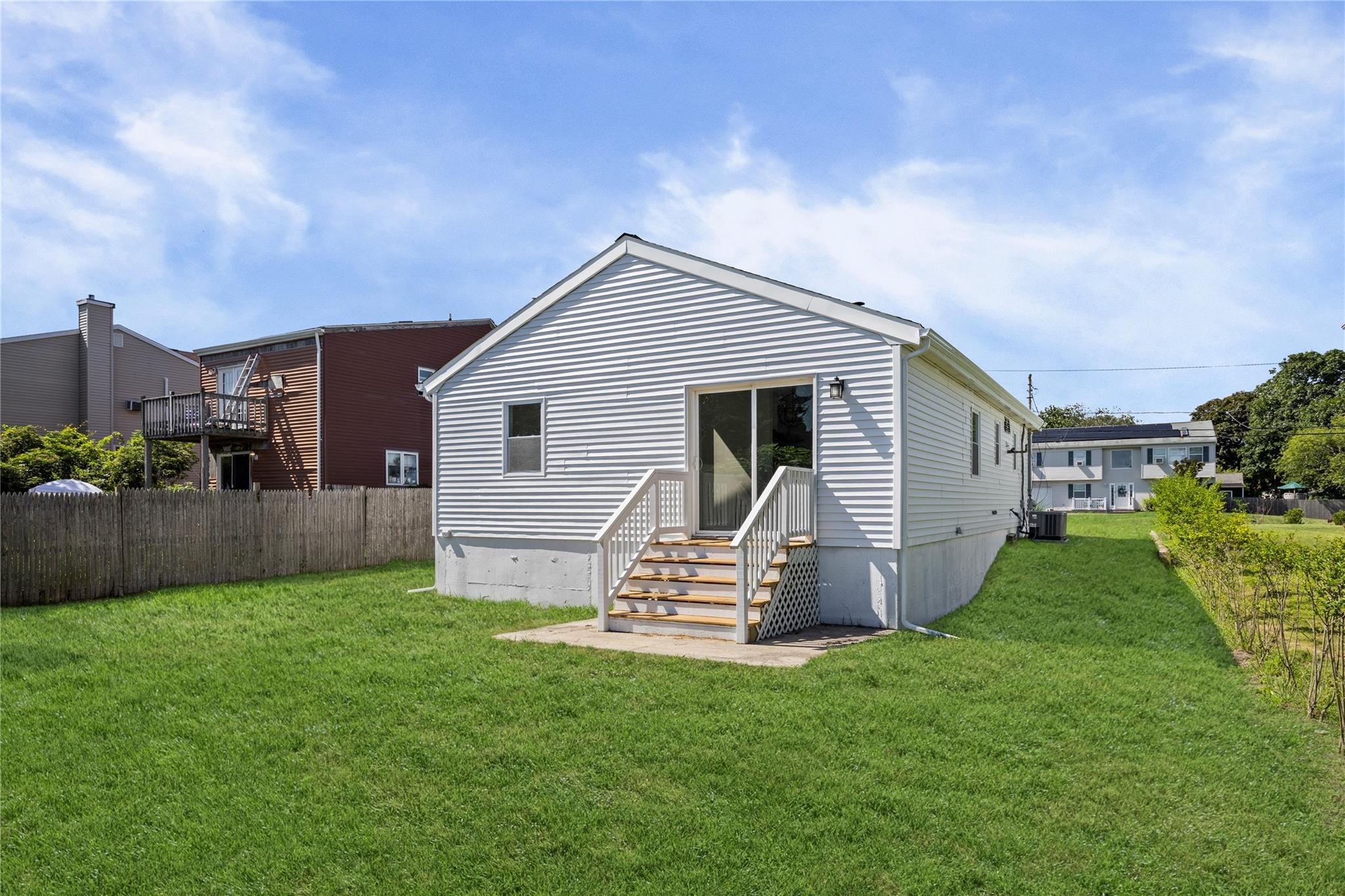 Single Family Seymour  Suffolk County, NY 11967, MLS-888686-24