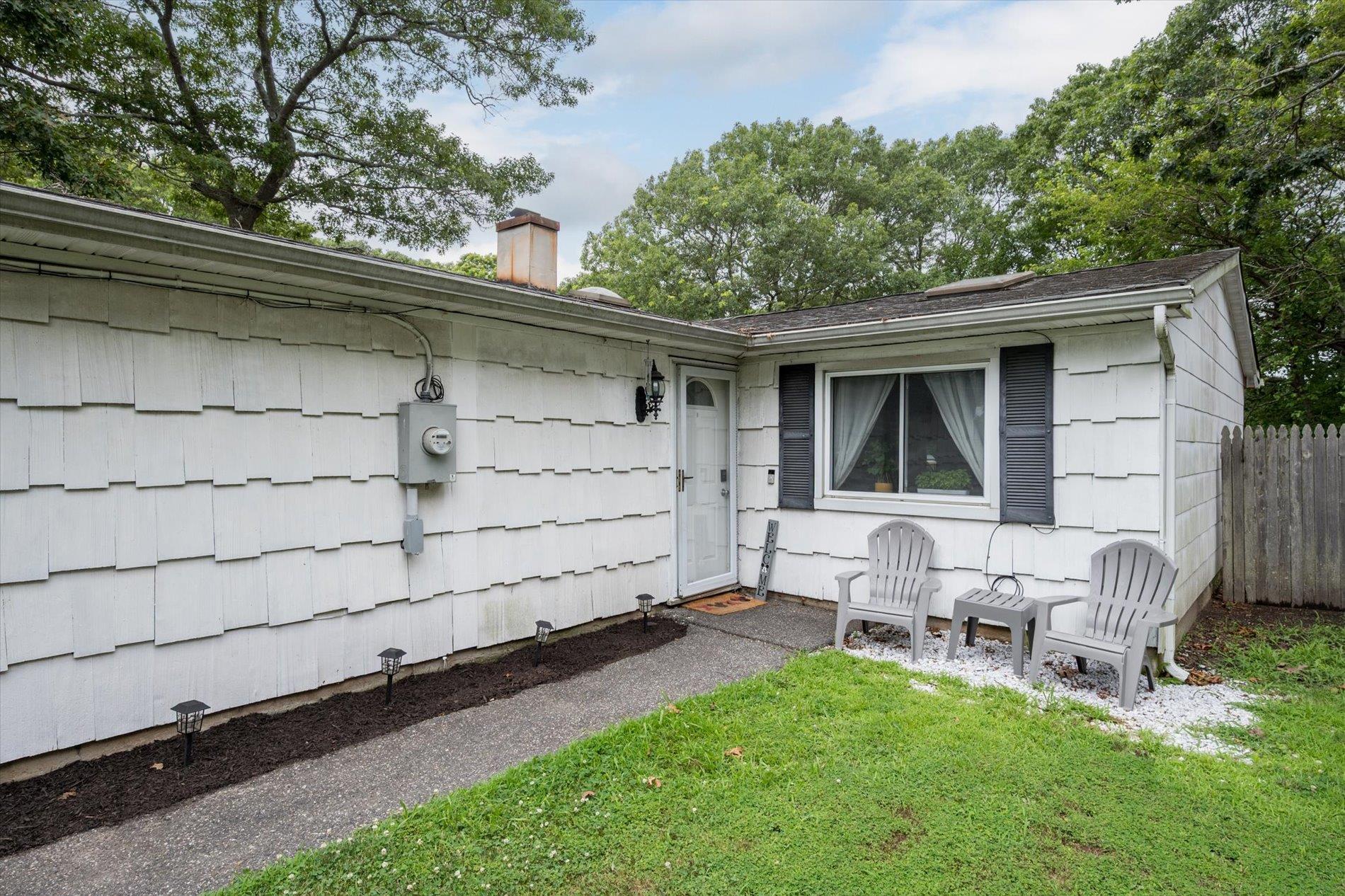 Single Family Riverside  Suffolk County, NY 11951, MLS-888699-3