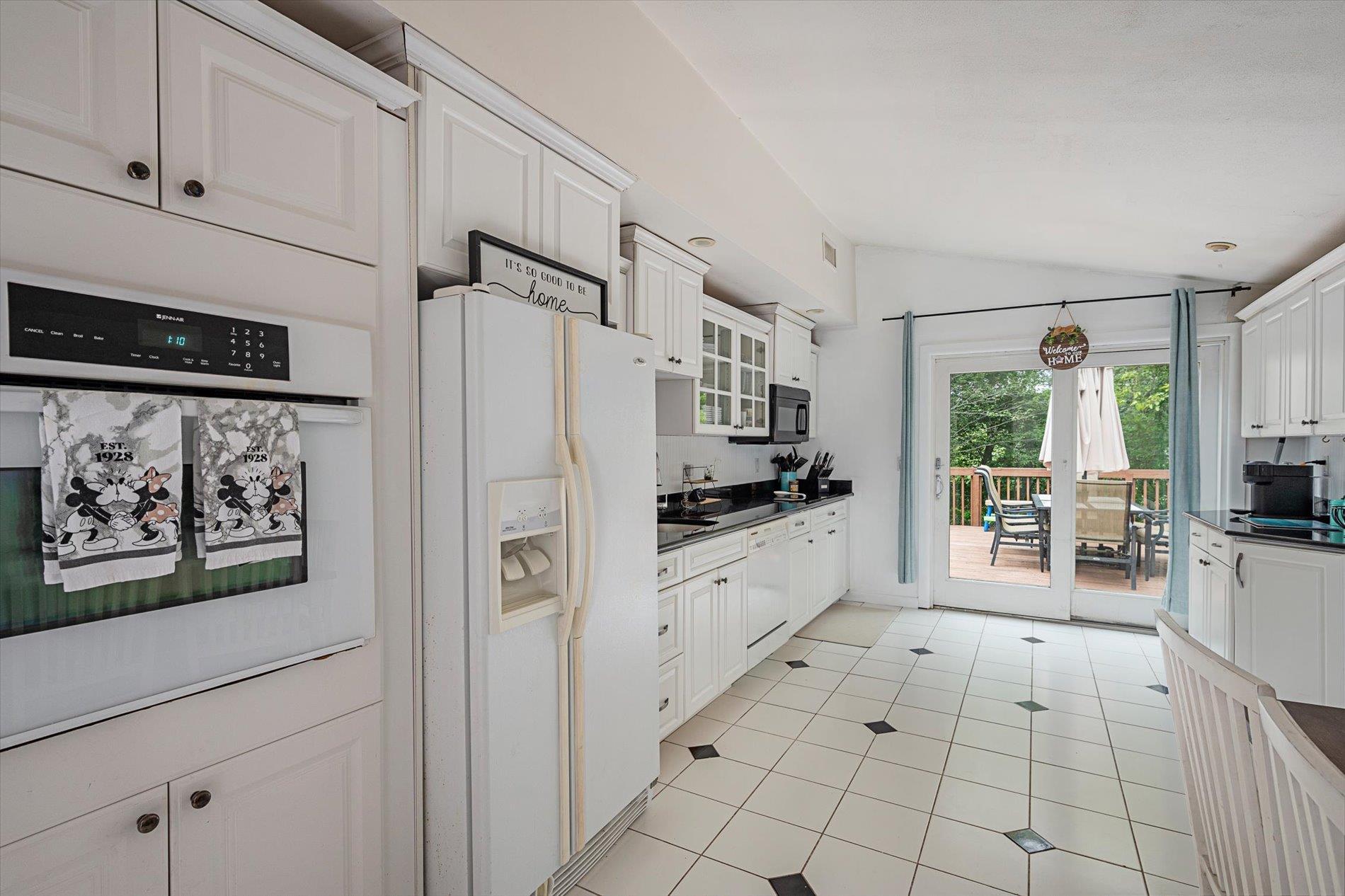 Single Family Riverside  Suffolk County, NY 11951, MLS-888699-8