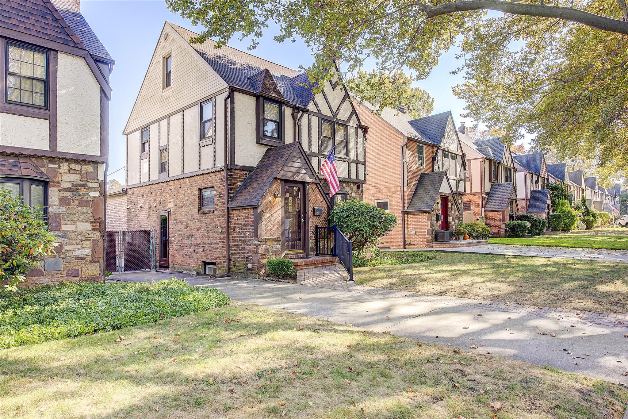 Single Family 245th  Queens, NY 11362, MLS-888738-3