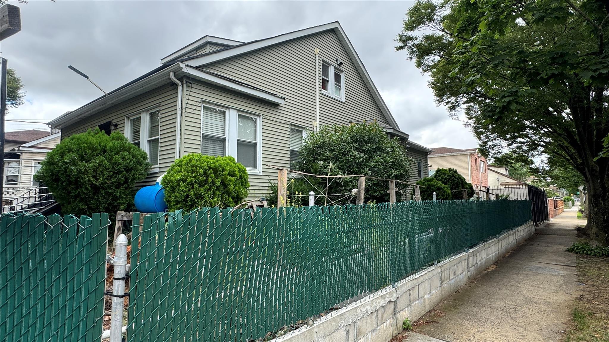 Single Family 153rd  Queens, NY 11434, MLS-888771-2