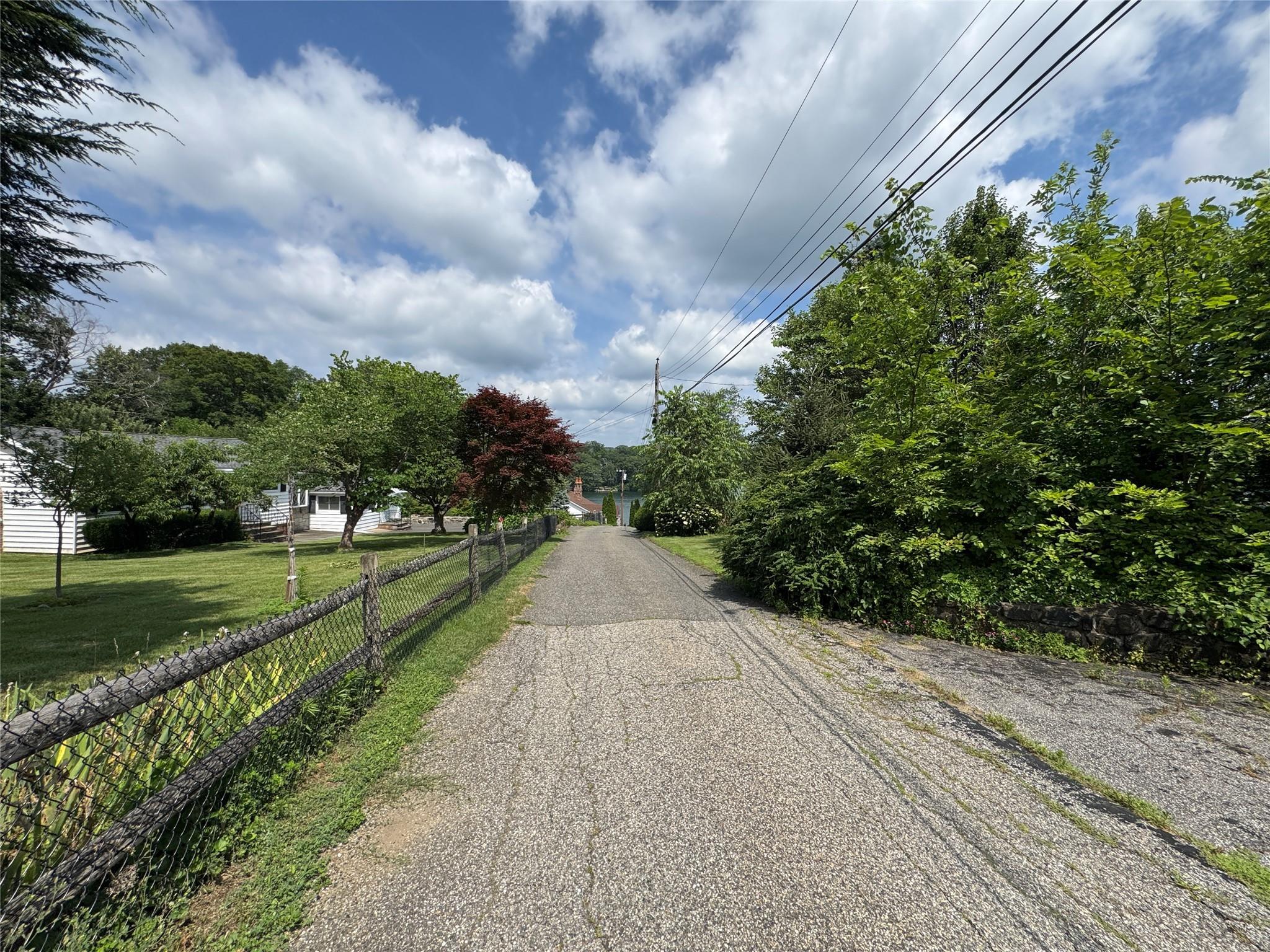 Single Family Knollcrest  Out Of Area, NY 06812, MLS-888782-26
