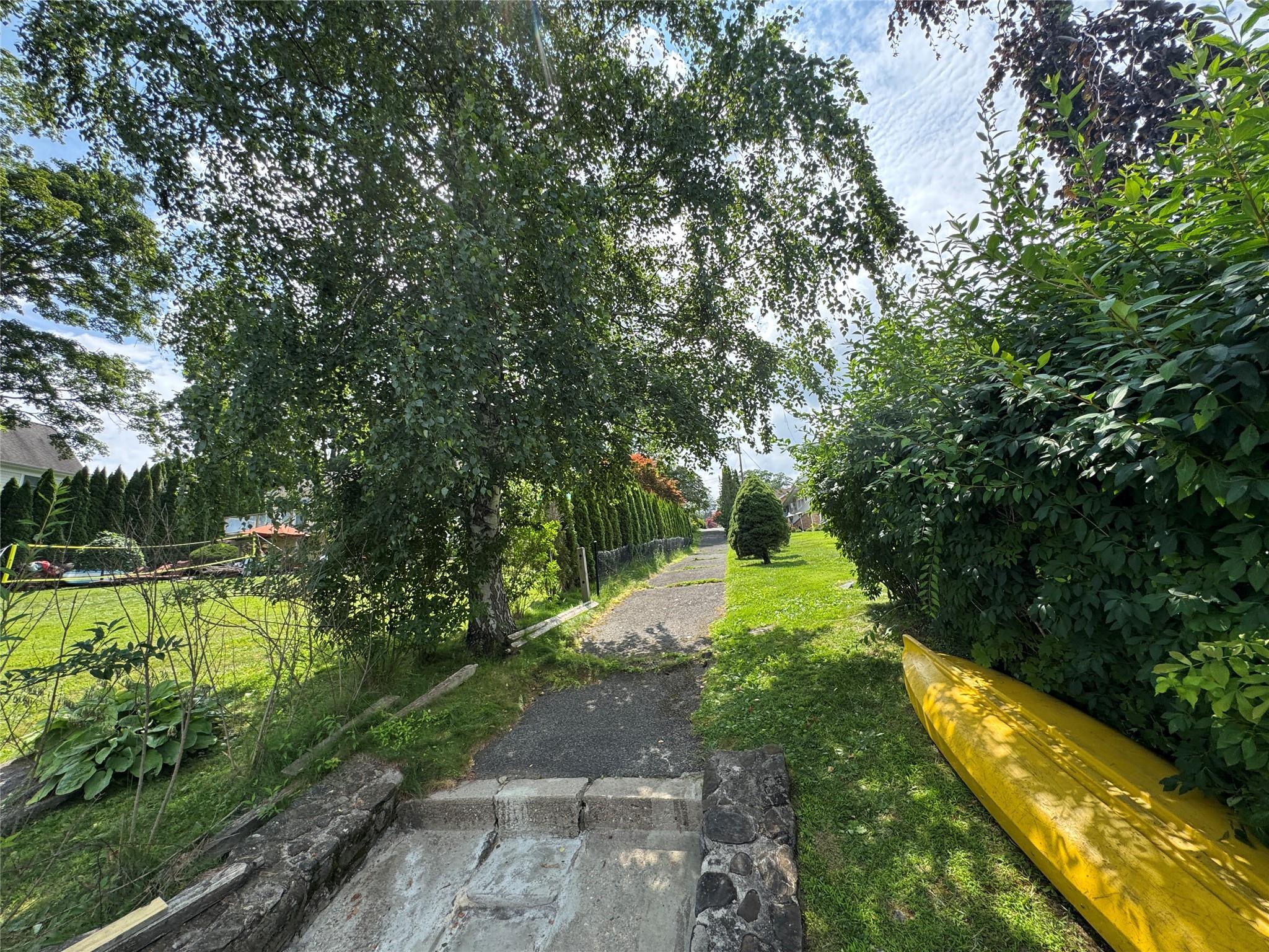 Single Family Knollcrest  Out Of Area, NY 06812, MLS-888782-34