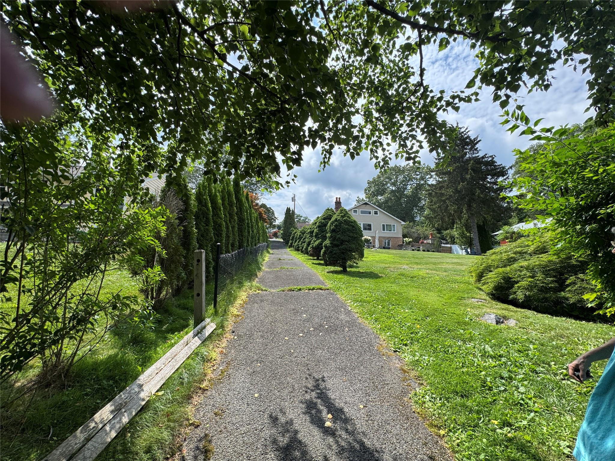 Single Family Knollcrest  Out Of Area, NY 06812, MLS-888782-35