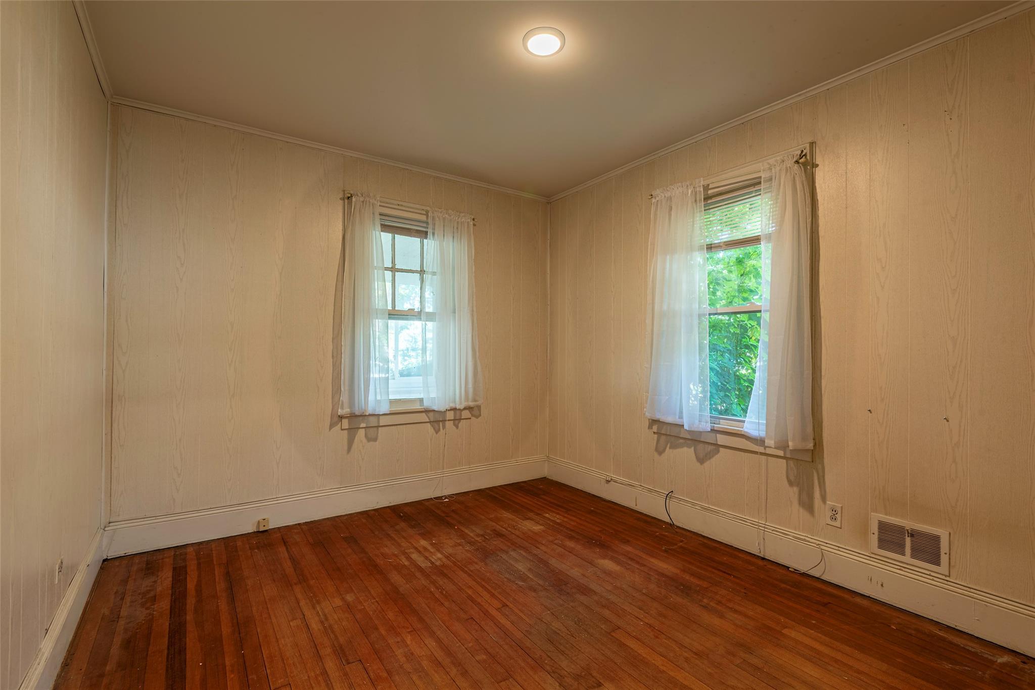 Single Family Florence  Nassau County, NY 11510, MLS-888794-17
