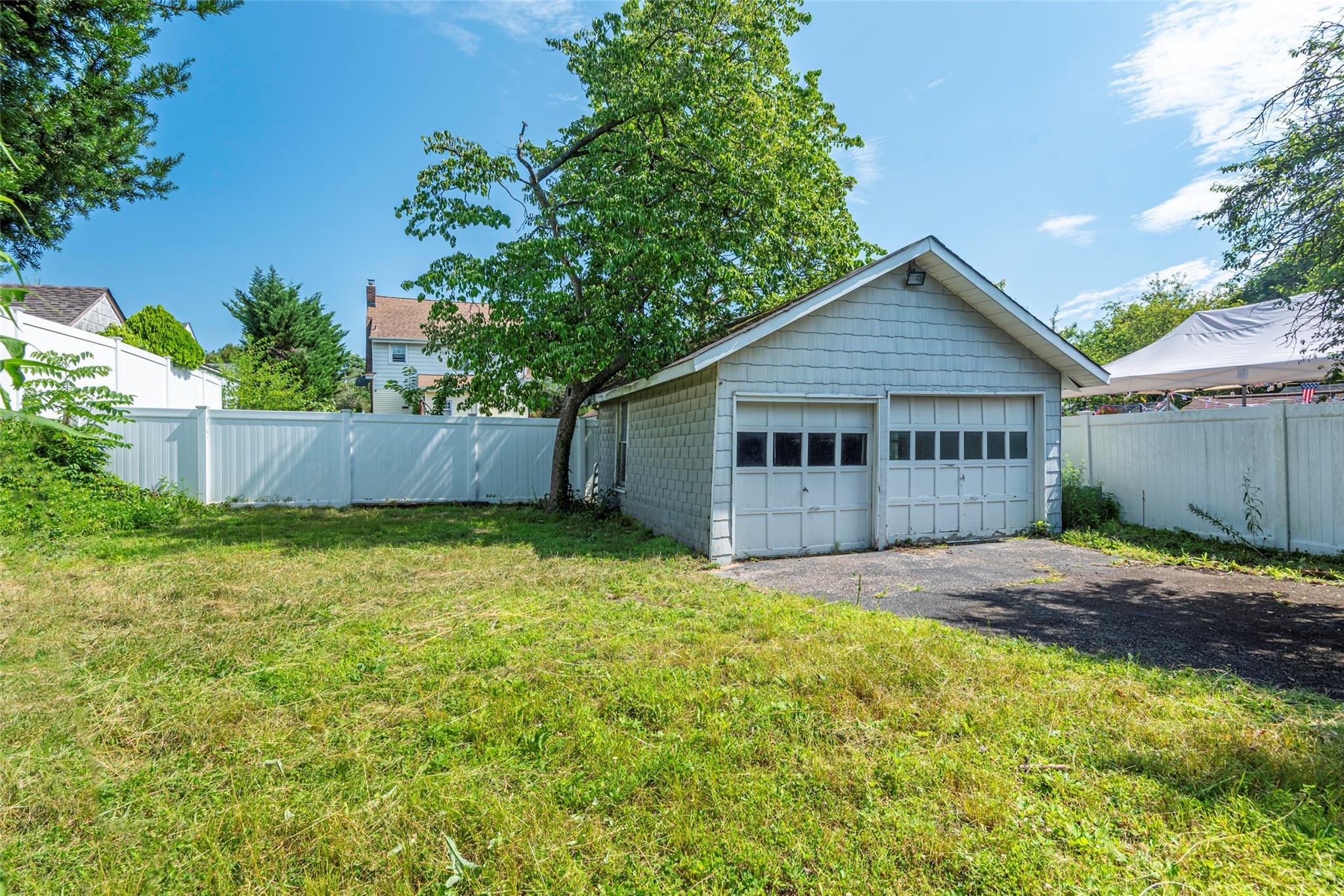Single Family Florence  Nassau County, NY 11510, MLS-888794-35