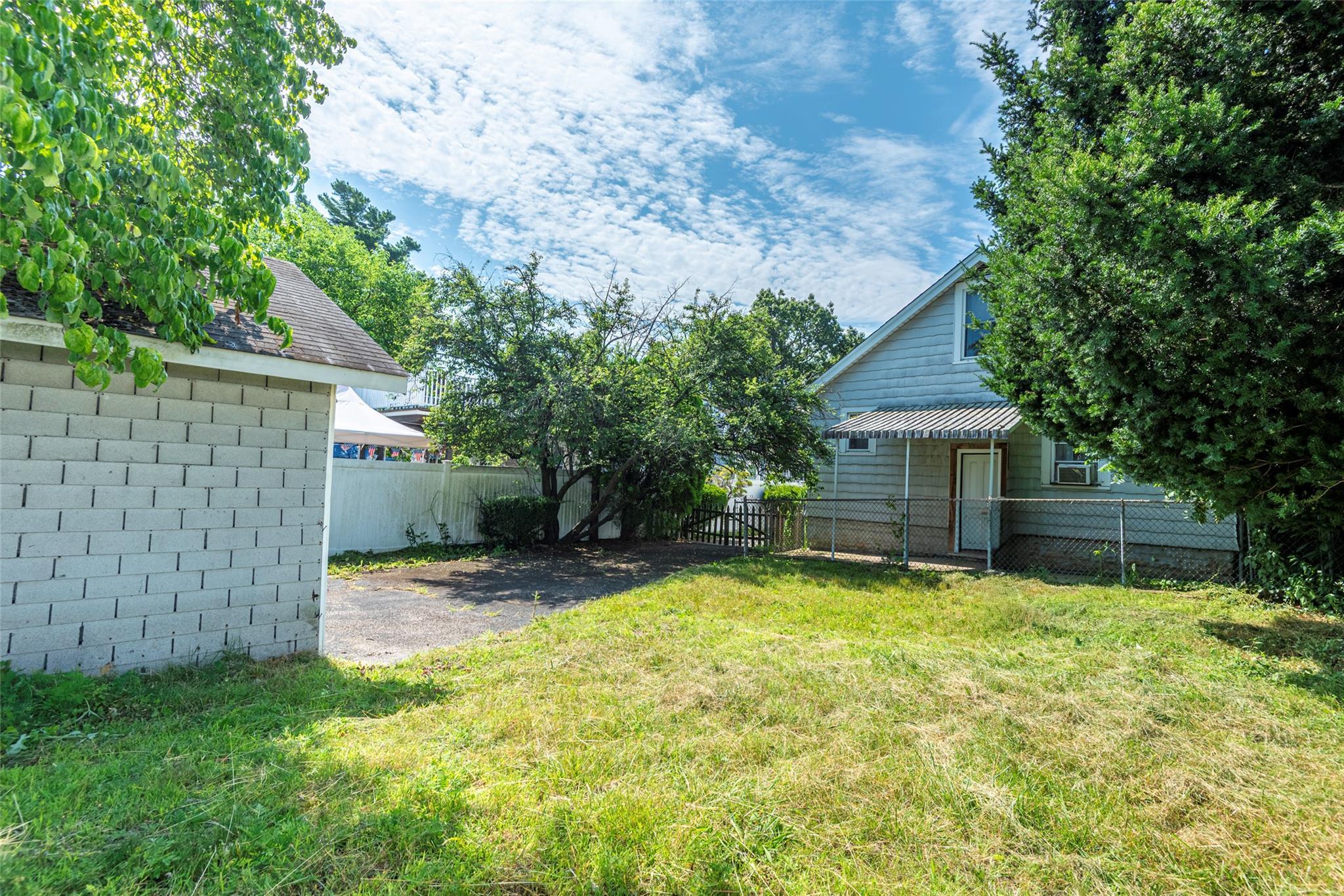 Single Family Florence  Nassau County, NY 11510, MLS-888794-36