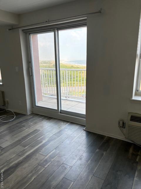 Condo Richmond Nassau County, NY 11561, MLS-888805-7