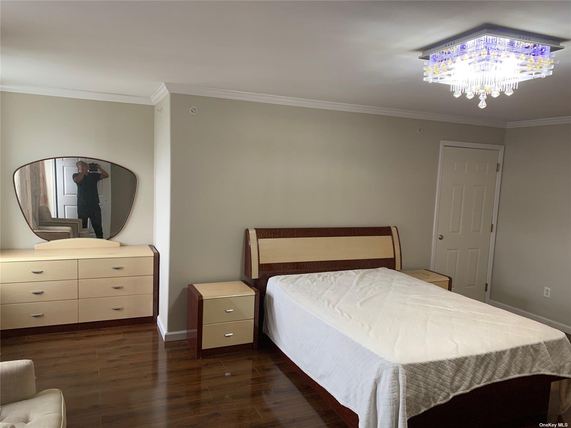 Single Family Sea Grass  Queens, NY 11692, MLS-888843-9