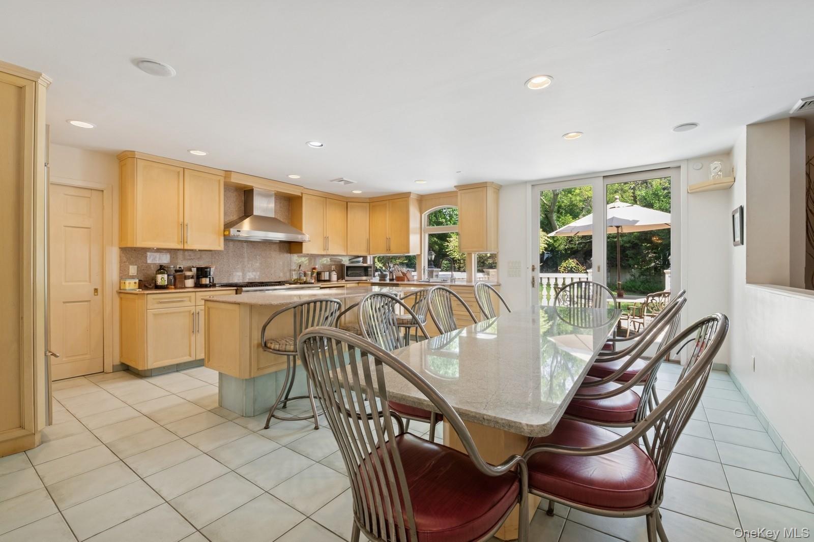 Single Family Ivy Hill Nassau County, NY 11598, MLS-888869-11