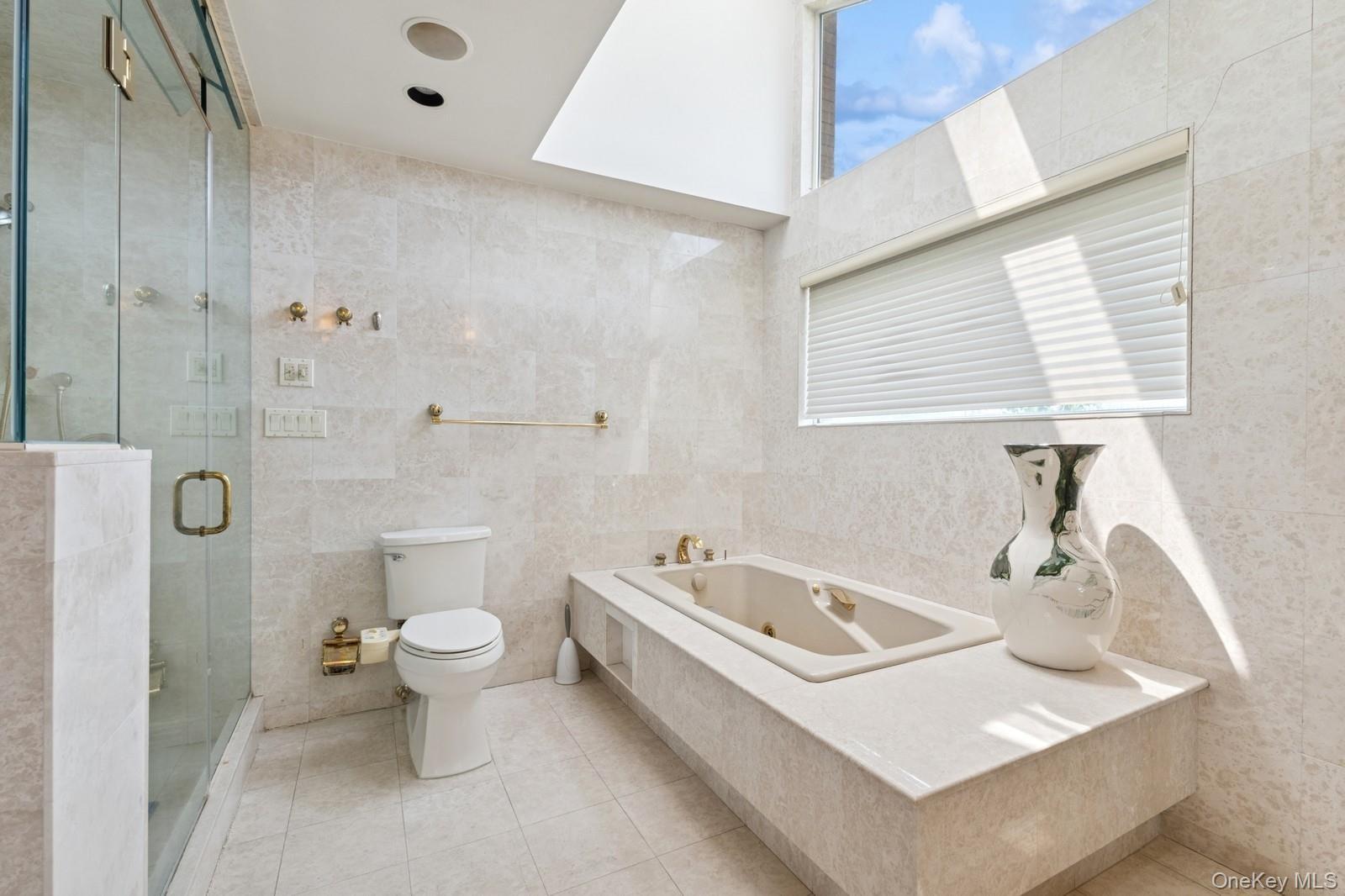 Single Family Ivy Hill Nassau County, NY 11598, MLS-888869-22