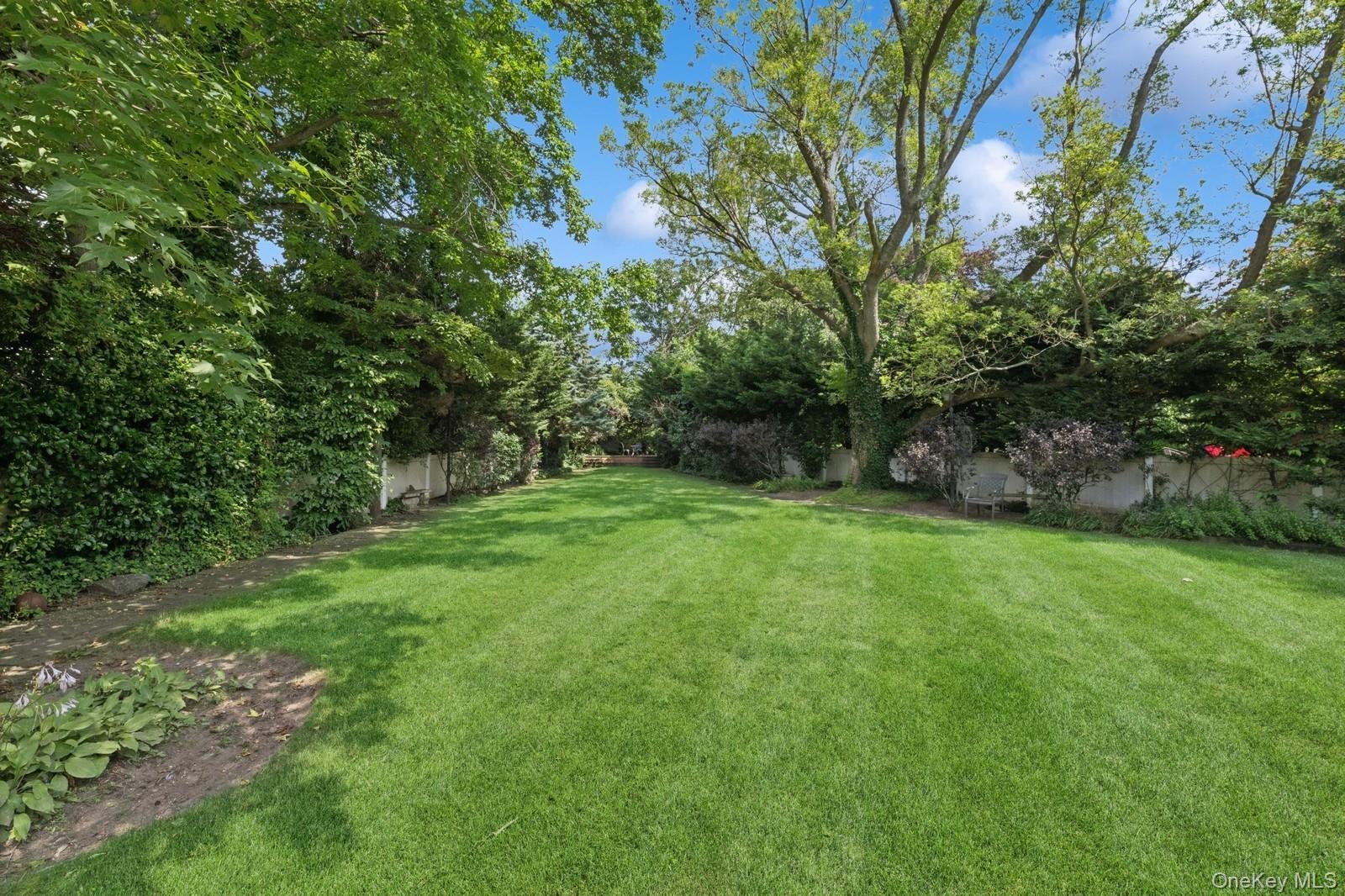 Single Family Ivy Hill Nassau County, NY 11598, MLS-888869-28