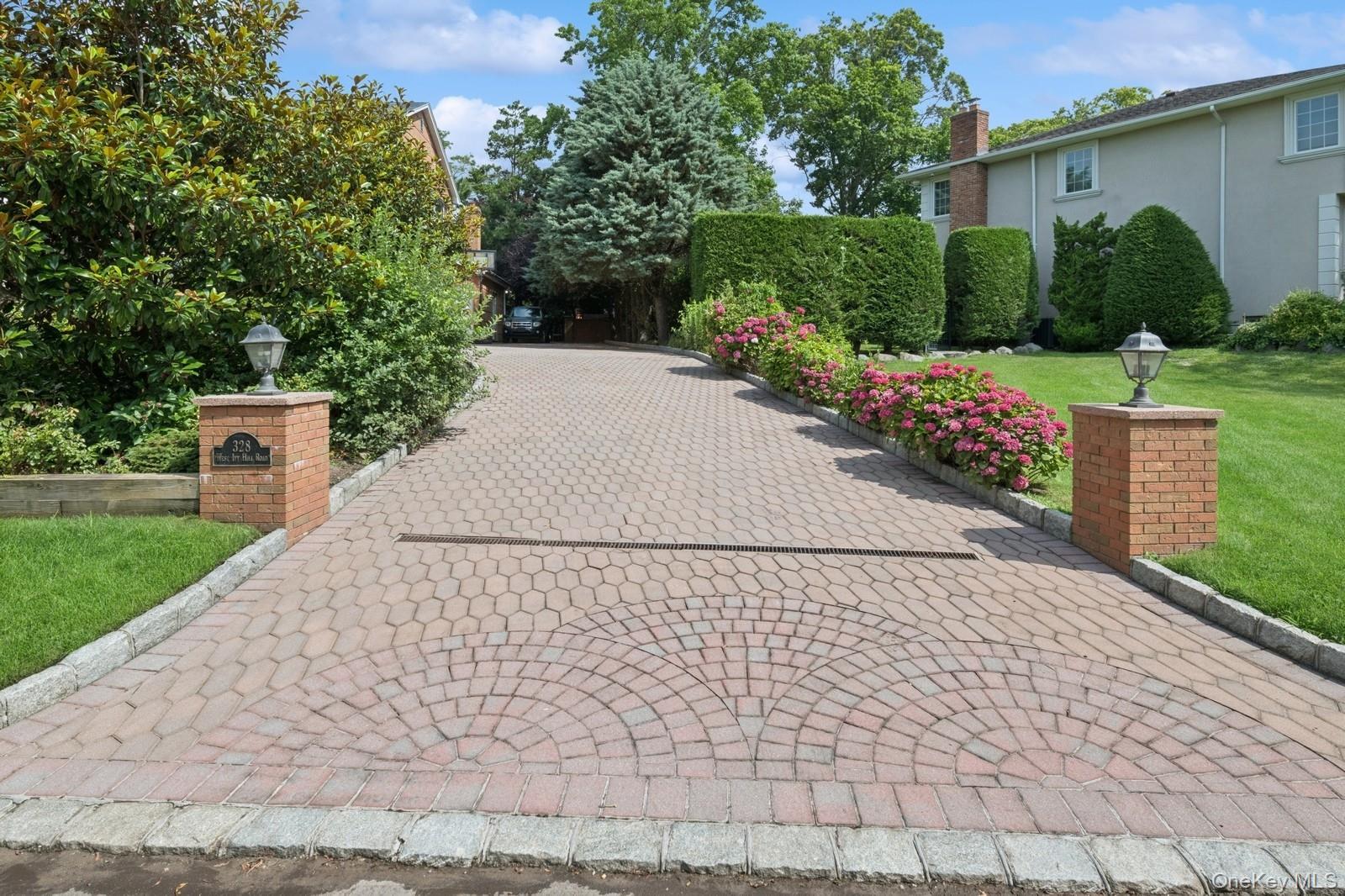 Single Family Ivy Hill Nassau County, NY 11598, MLS-888869-6