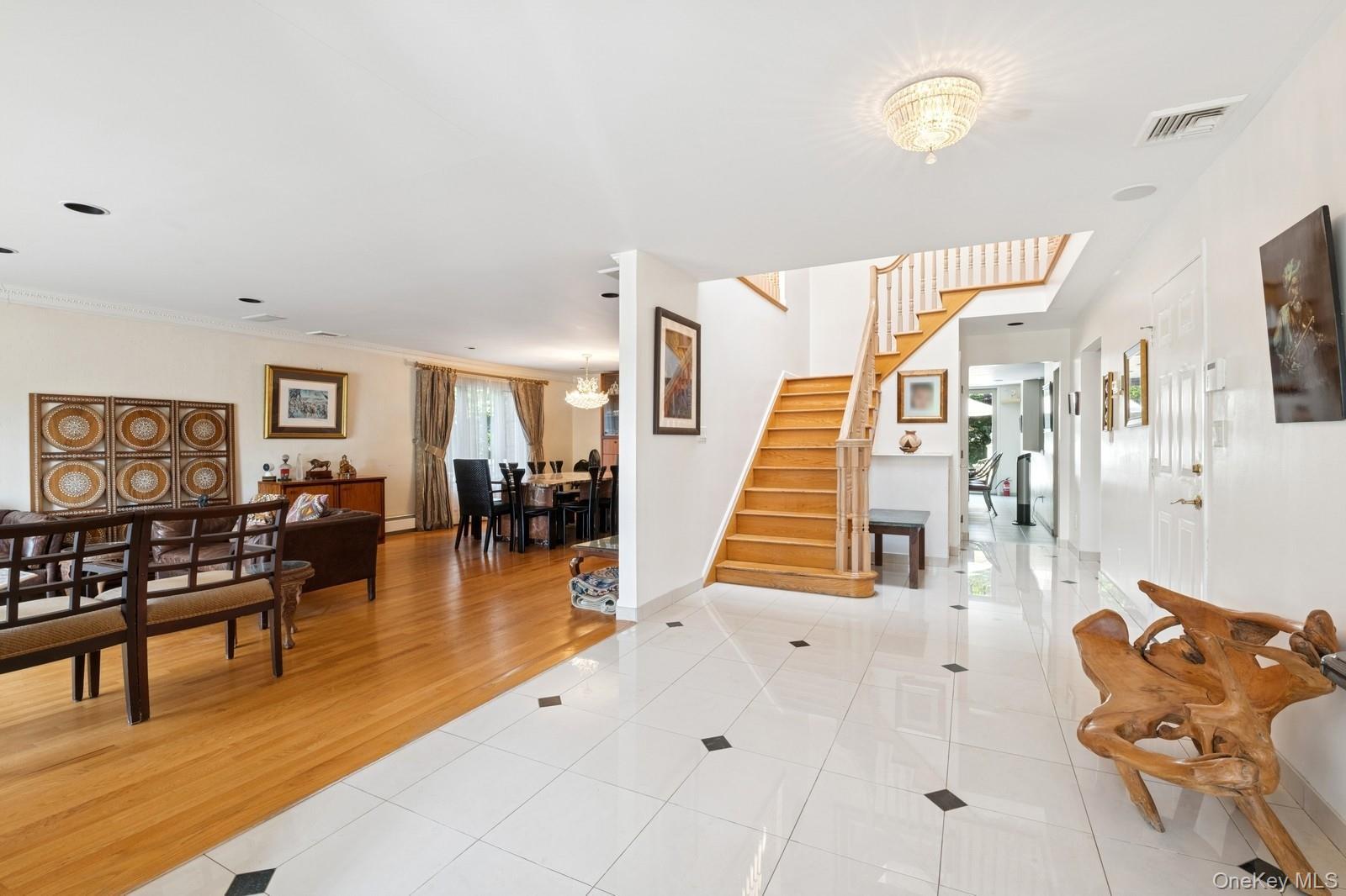 Single Family Ivy Hill Nassau County, NY 11598, MLS-888869-7