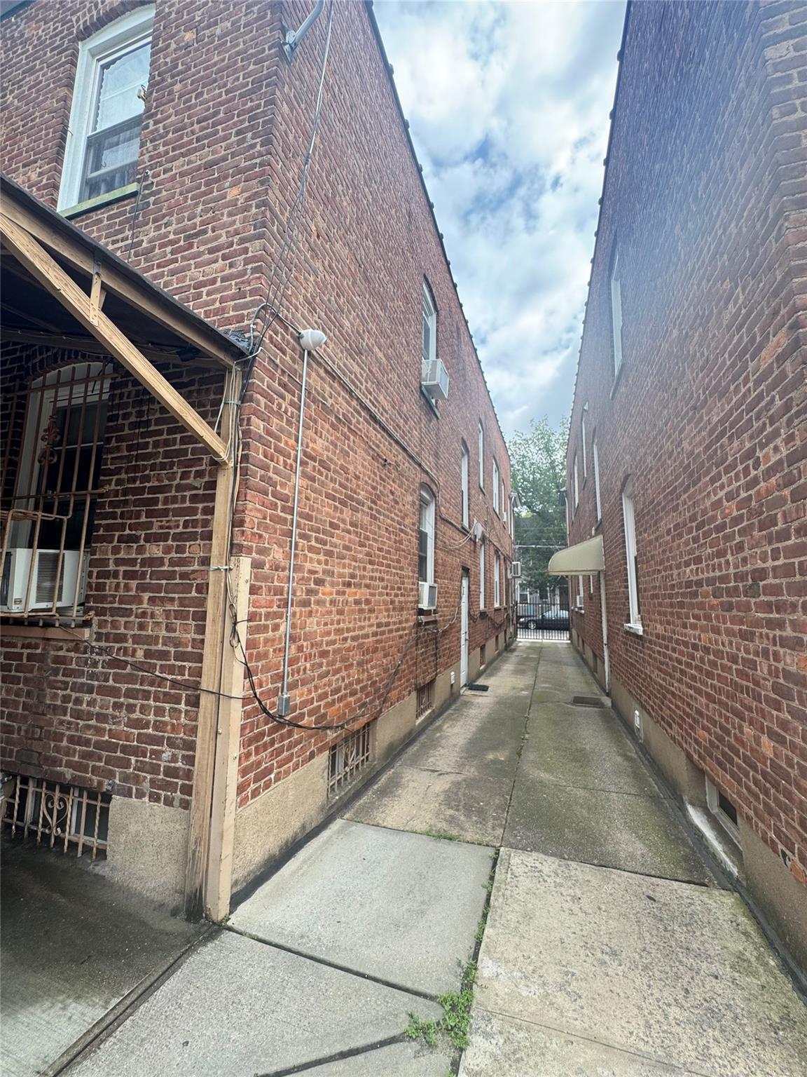 Single Family 85th  Queens, NY 11421, MLS-888875-7