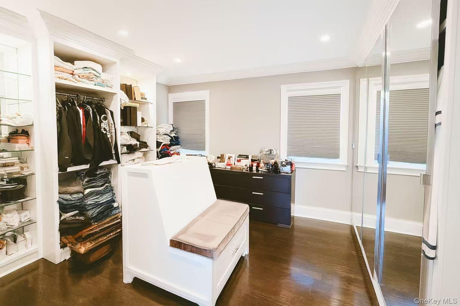 Single Family Birchdale Nassau County, NY 11050, MLS-888878-11