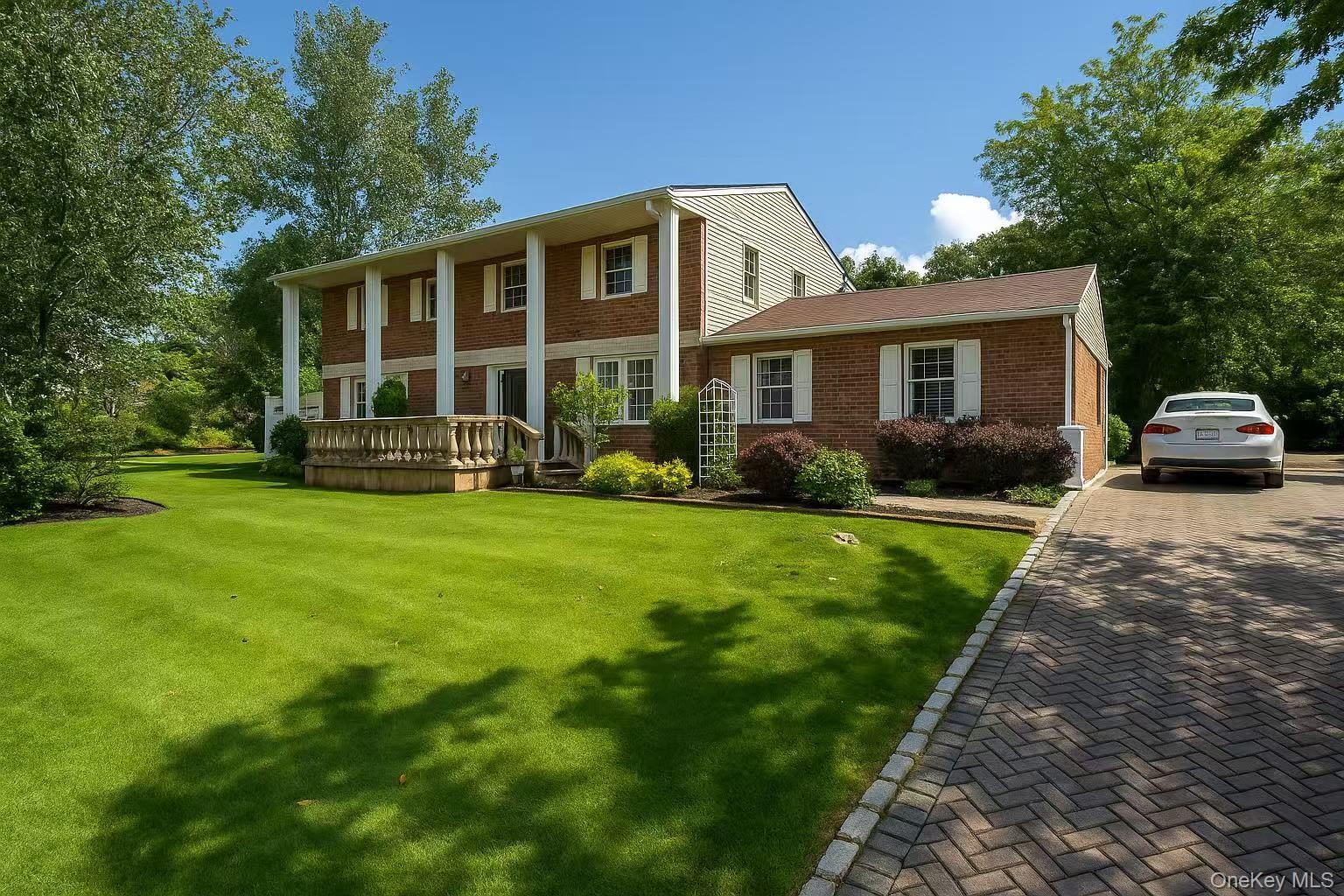 Single Family Birchdale Nassau County, NY 11050, MLS-888878-2