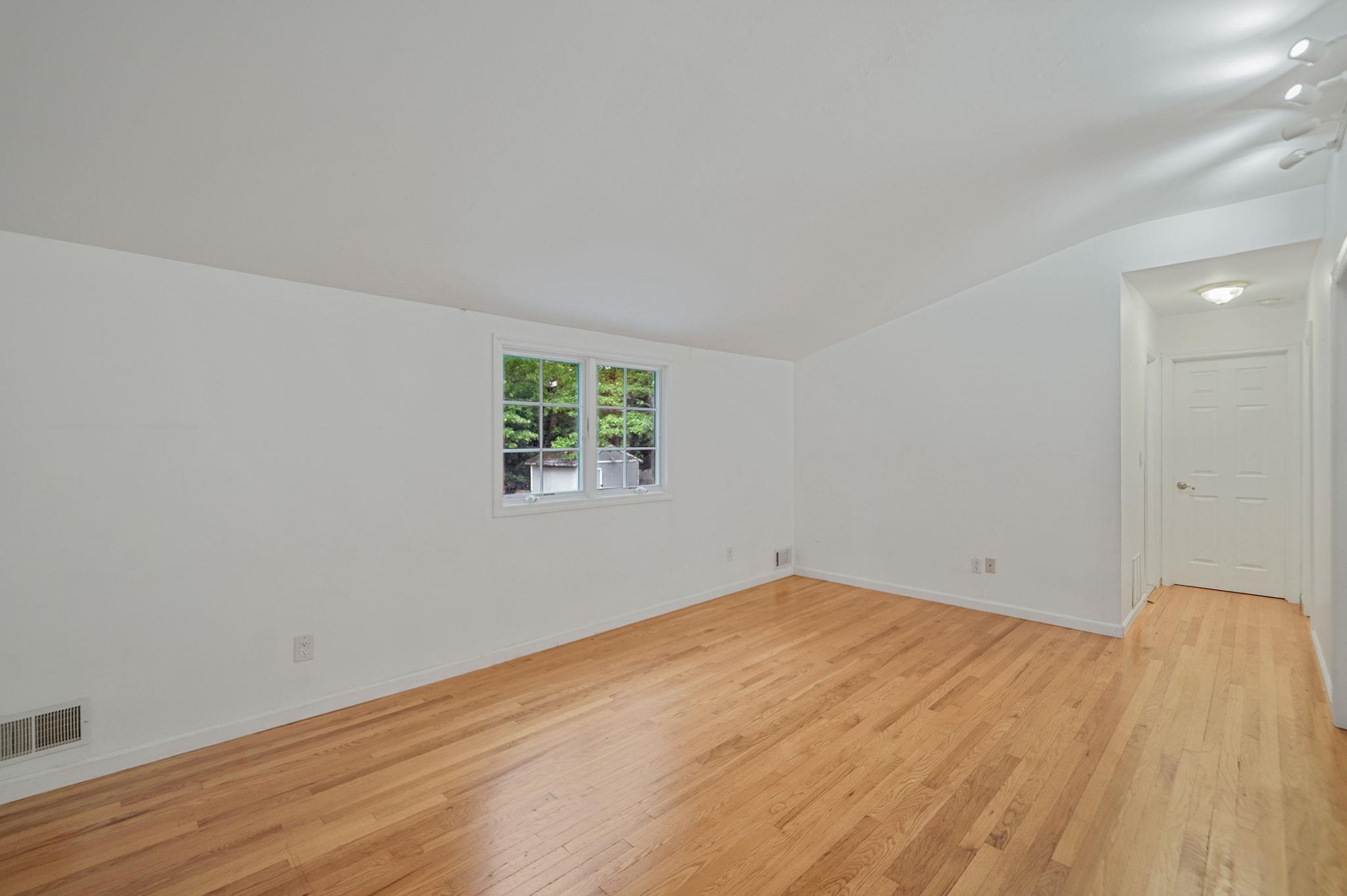 Single Family Fireside  Suffolk County, NY 11733, MLS-888919-14