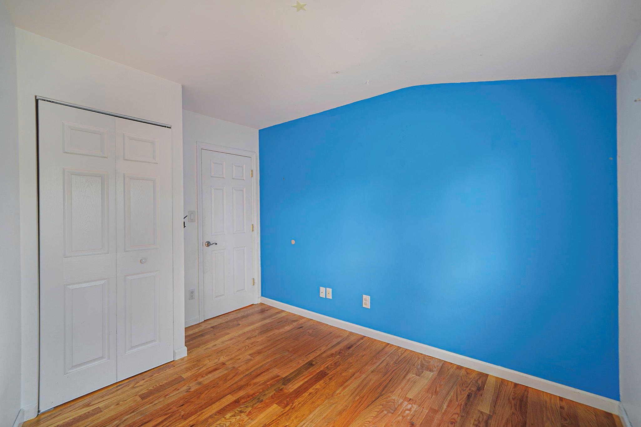 Single Family Fireside  Suffolk County, NY 11733, MLS-888919-17