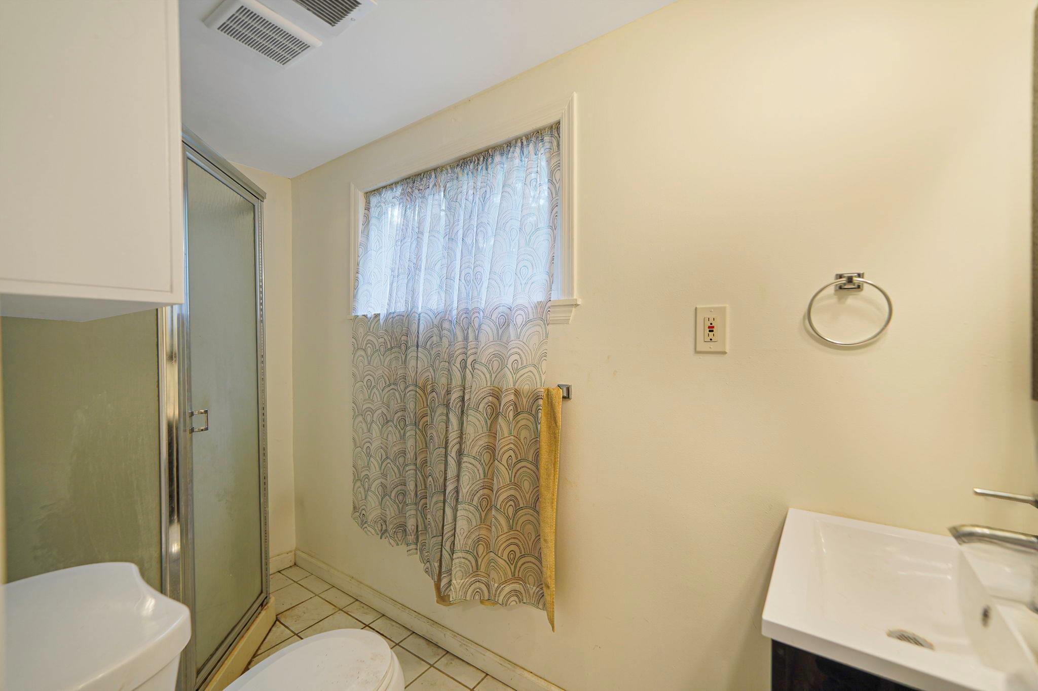 Single Family Fireside  Suffolk County, NY 11733, MLS-888919-25