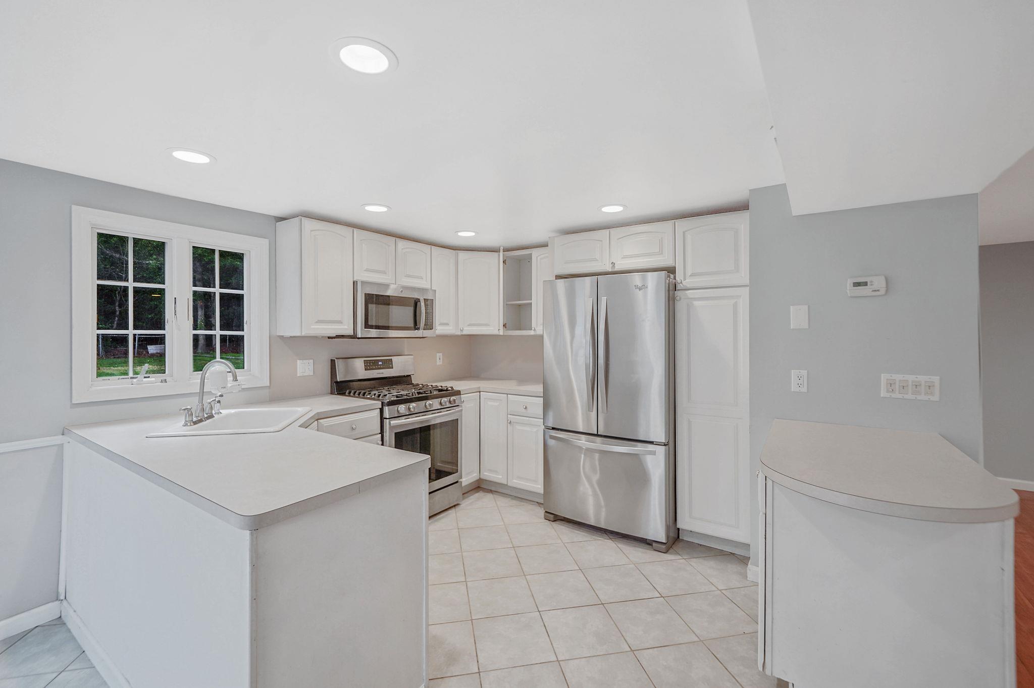 Single Family Fireside  Suffolk County, NY 11733, MLS-888919-7