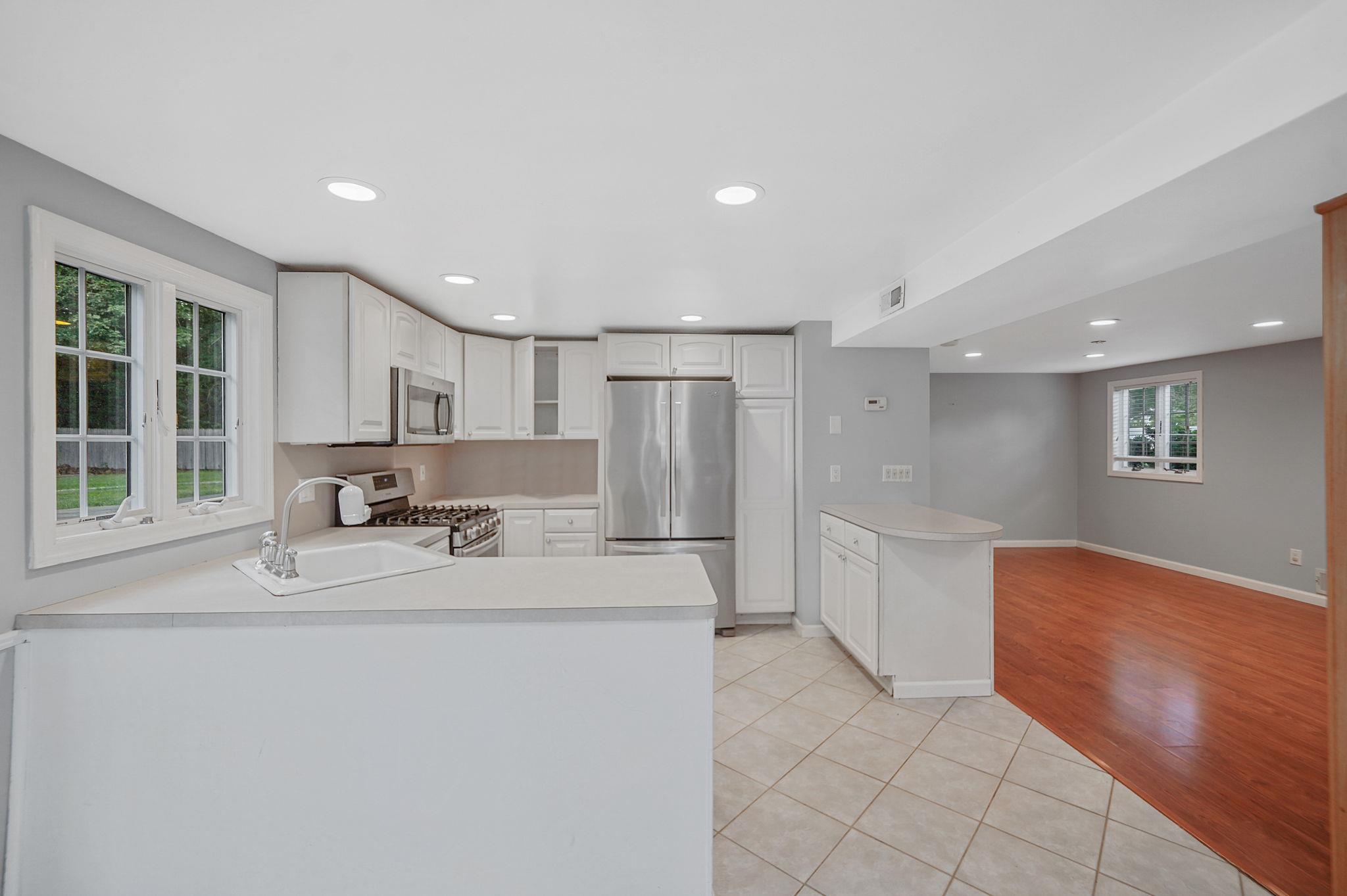 Single Family Fireside  Suffolk County, NY 11733, MLS-888919-8