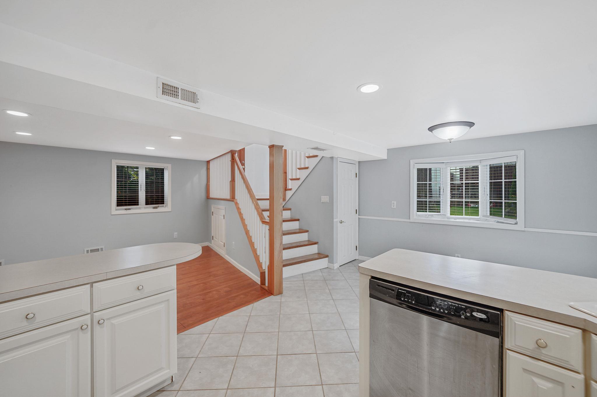 Single Family Fireside  Suffolk County, NY 11733, MLS-888919-9