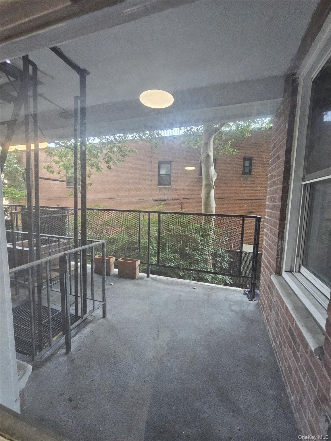 Coop 60 Street Unit Queens, NY 11377, MLS-888923-3