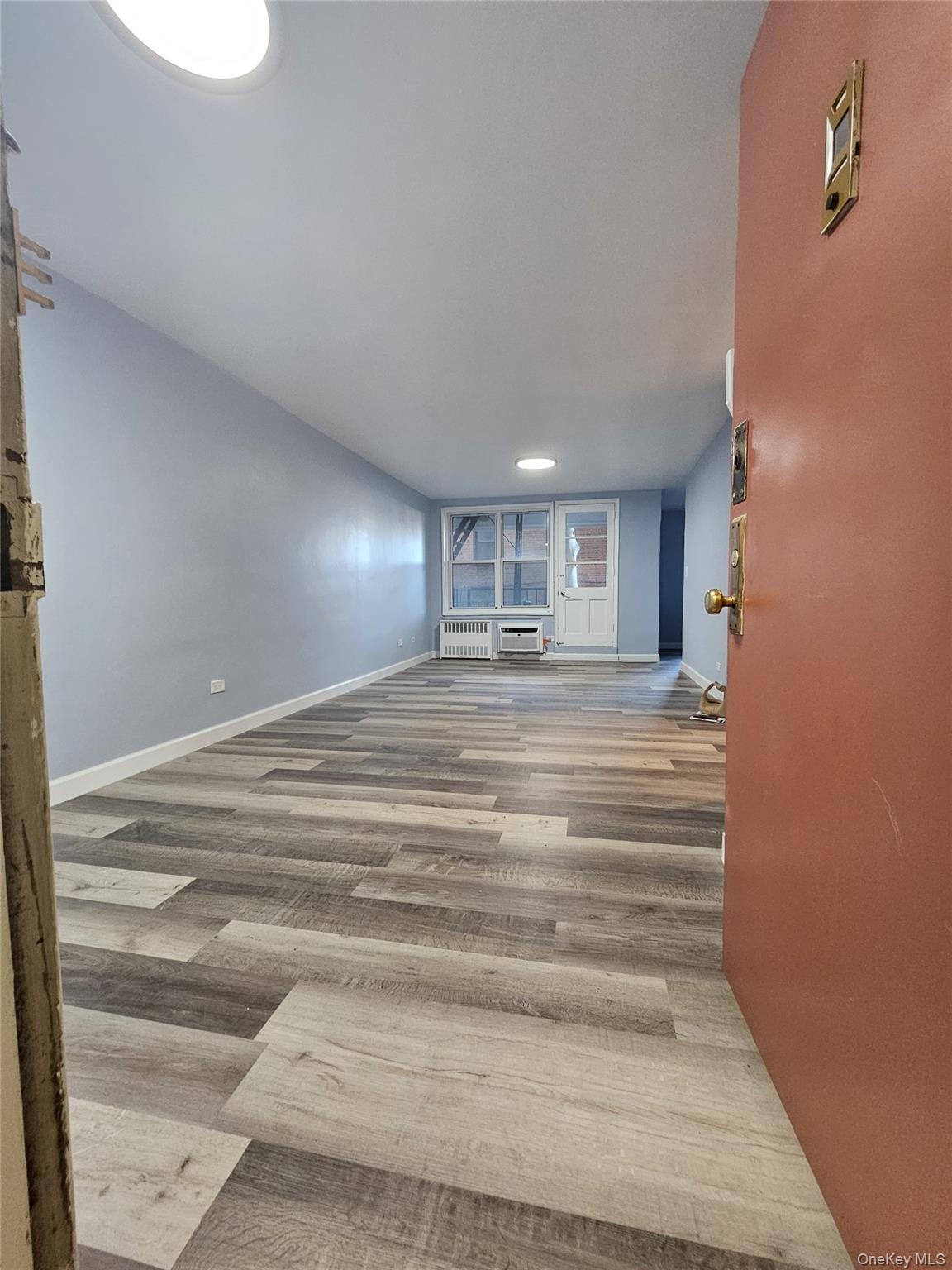 Coop 60 Street Unit Queens, NY 11377, MLS-888923-4