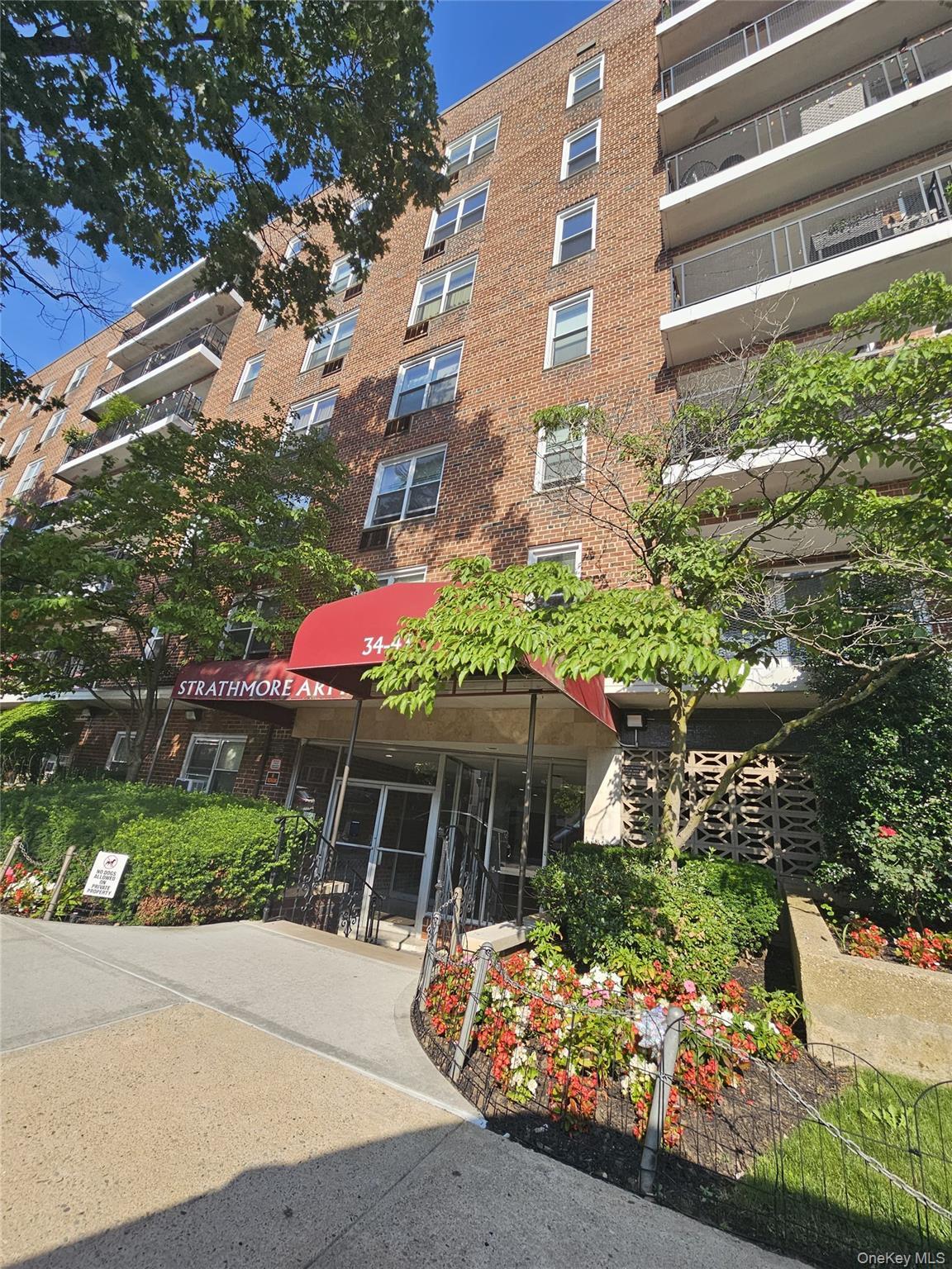 Coop 60 Street Unit Queens, NY 11377, MLS-888923-6