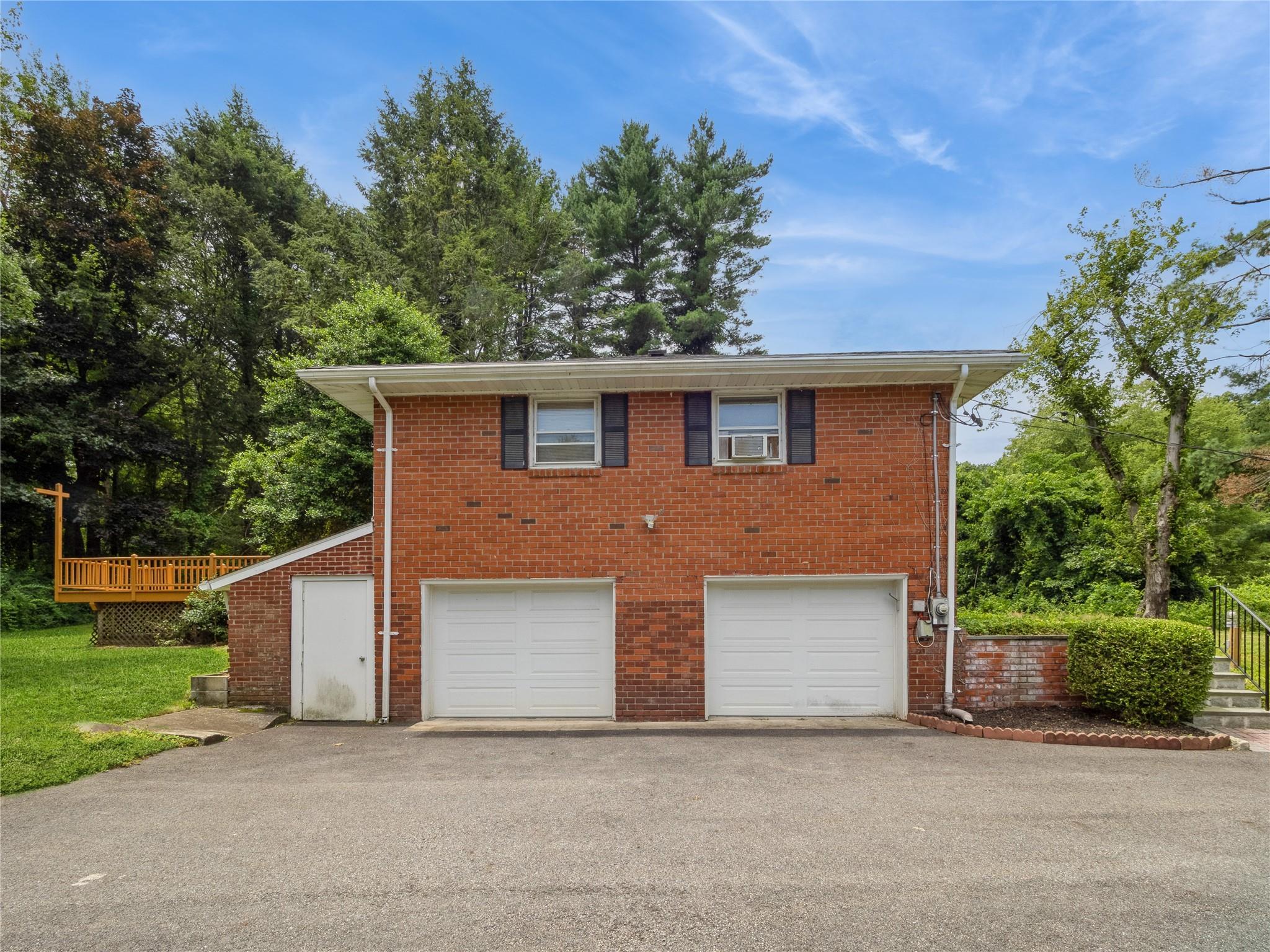 Single Family Lyndon  Dutchess County, NY 12524, MLS-888937-21