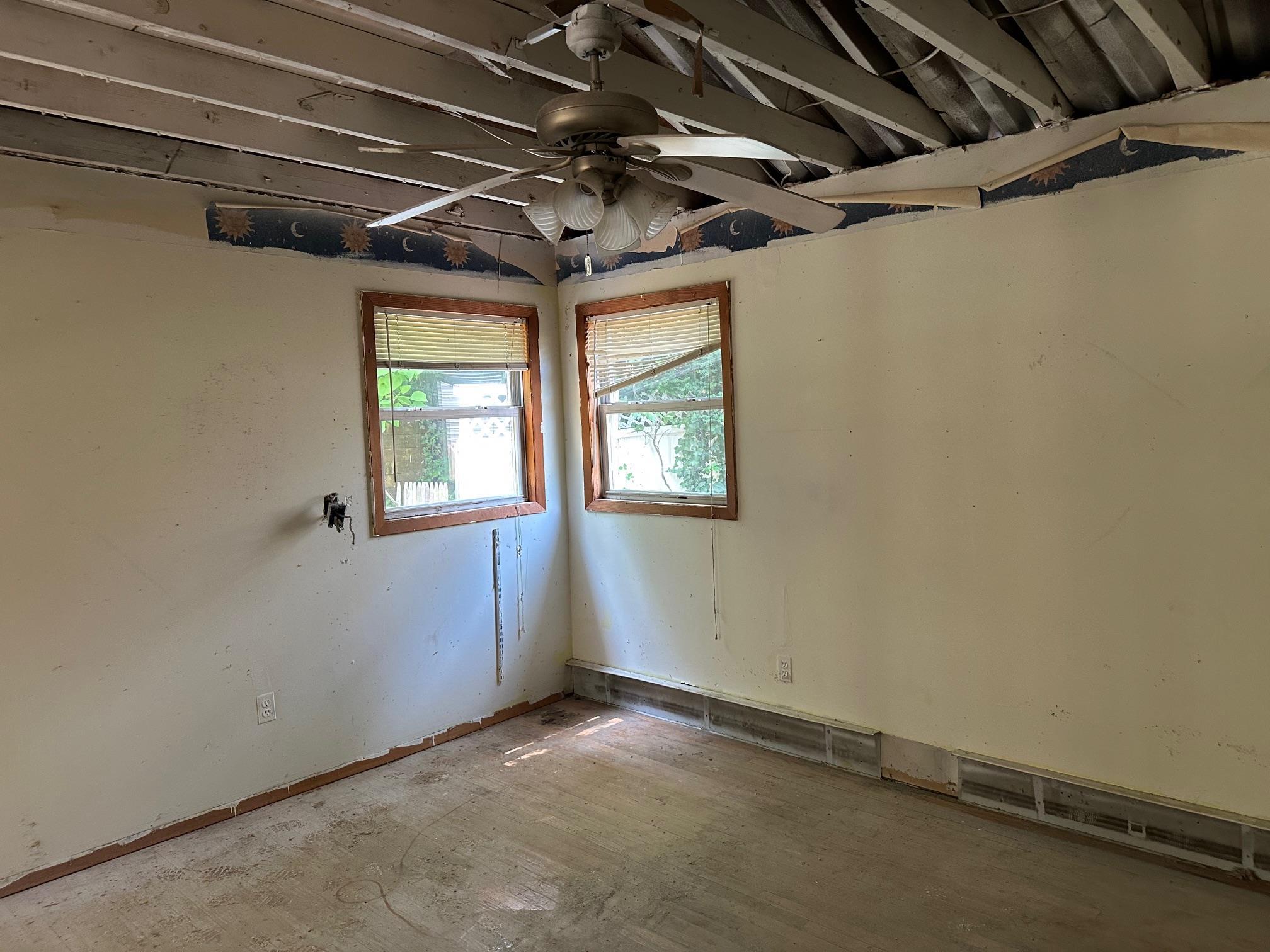 Single Family Hampton  Suffolk County, NY 11789, MLS-888940-15