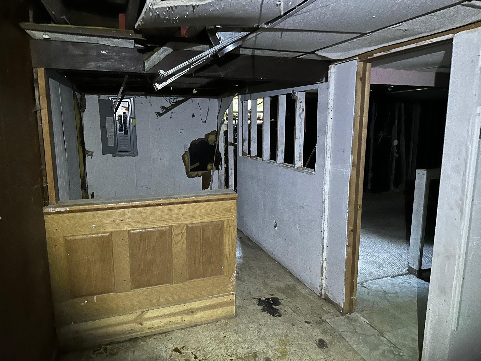 Single Family Hampton  Suffolk County, NY 11789, MLS-888940-16