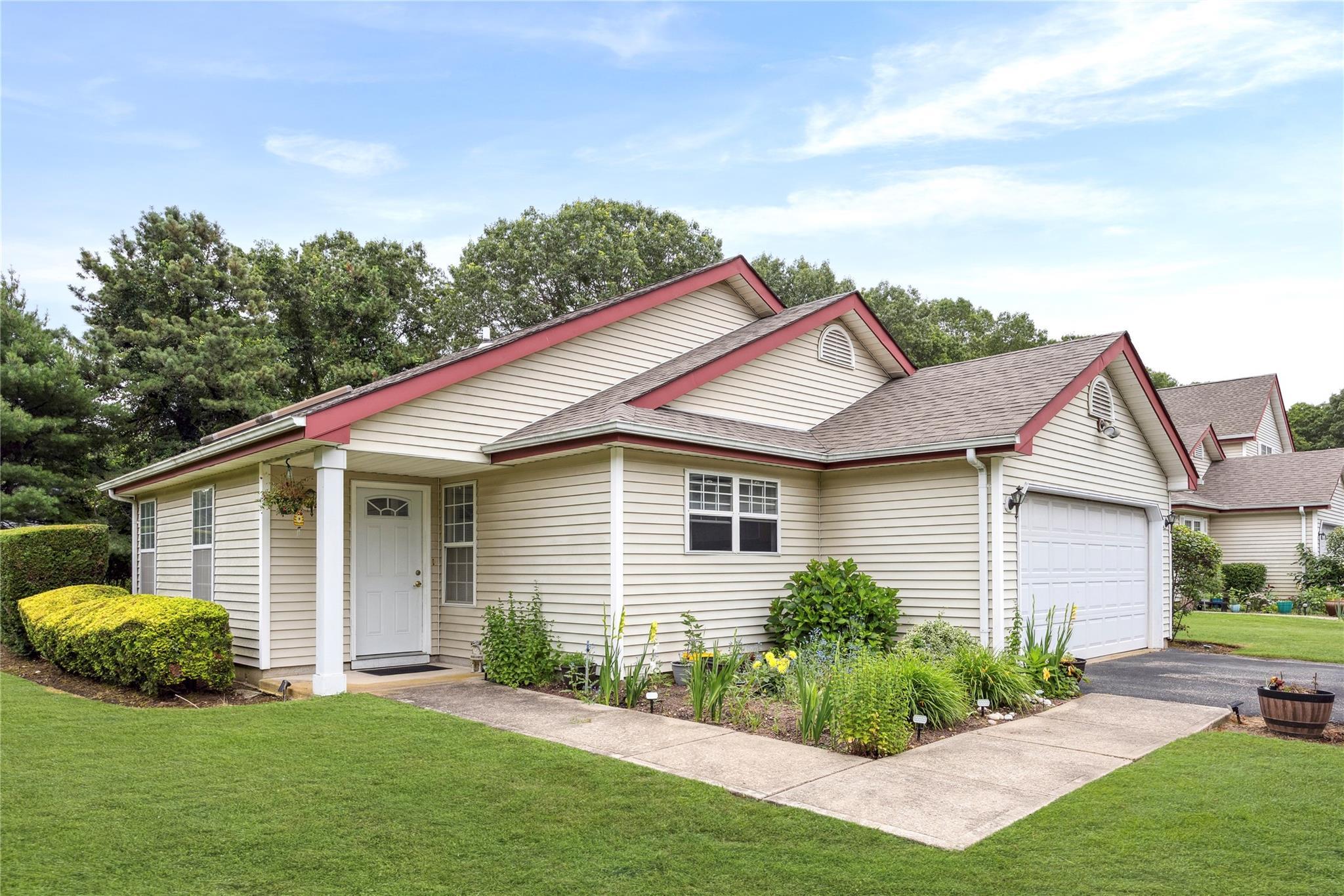 Single Family Balmoral  Suffolk County, NY 11953, MLS-888948-2