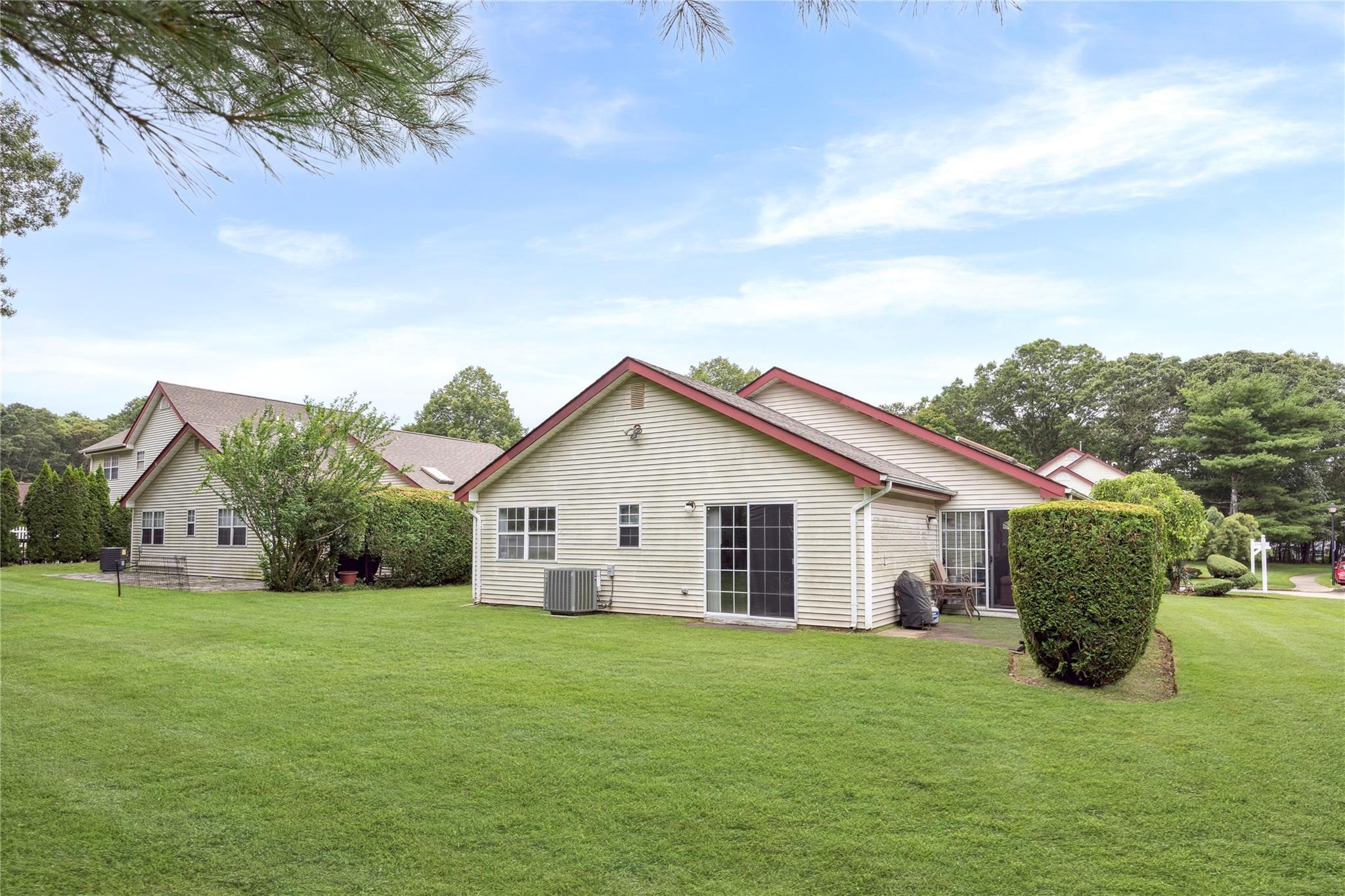 Single Family Balmoral  Suffolk County, NY 11953, MLS-888948-3