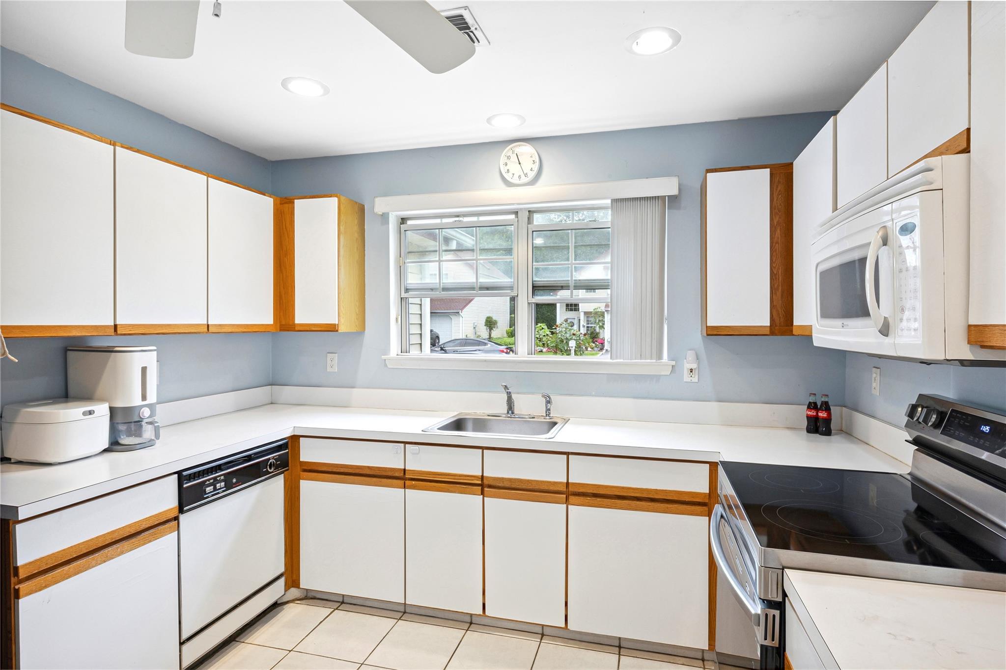 Single Family Balmoral  Suffolk County, NY 11953, MLS-888948-9