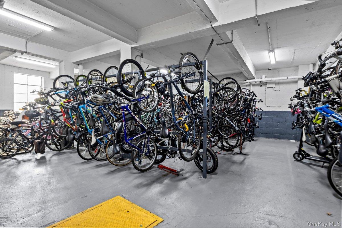 Coop Fieldston  Bronx, NY 10471, MLS-888952-14