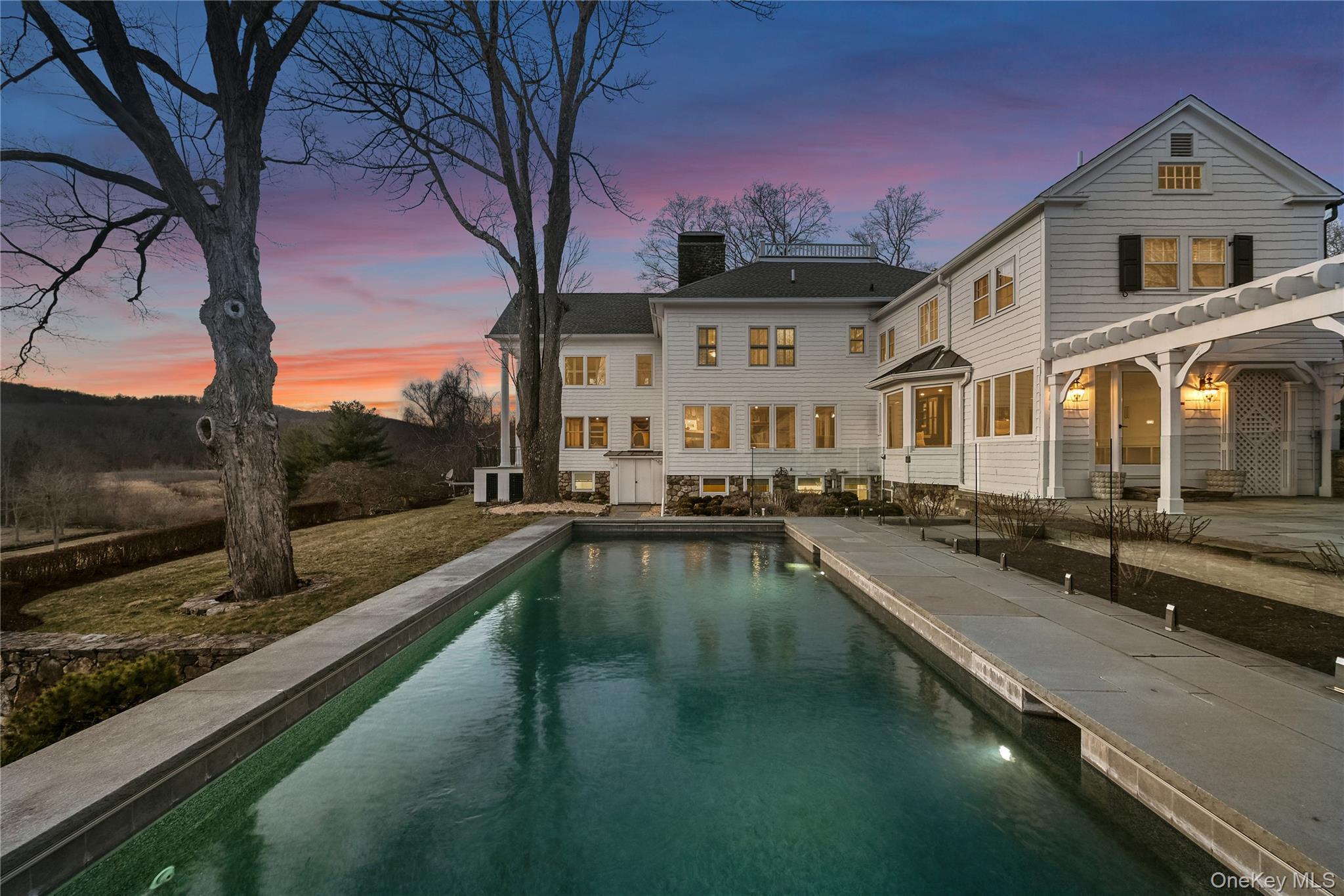 Single Family Long Ridge  Out Of Area, NY 06810, MLS-888972-18