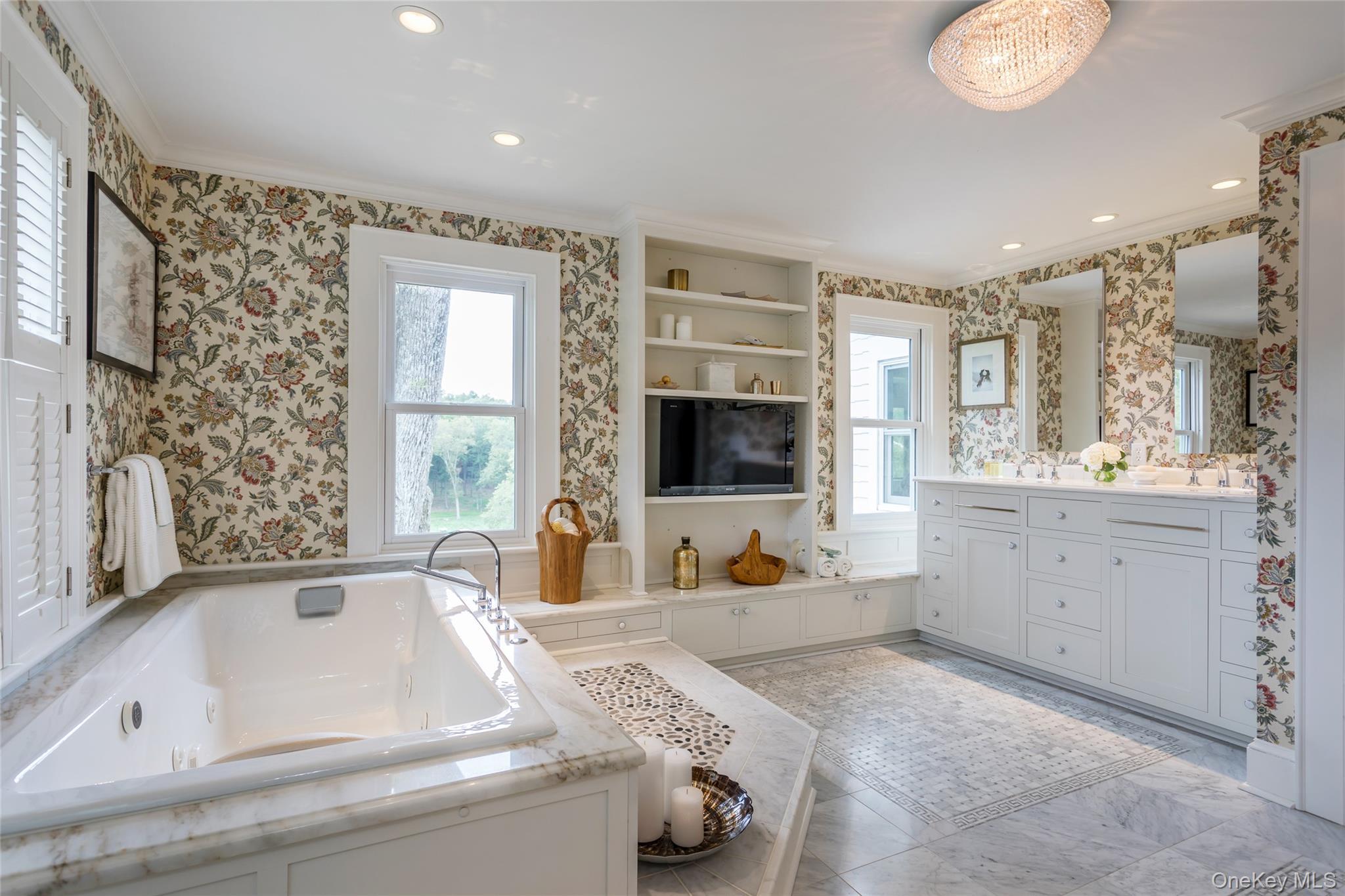 Single Family Long Ridge  Out Of Area, NY 06810, MLS-888972-21