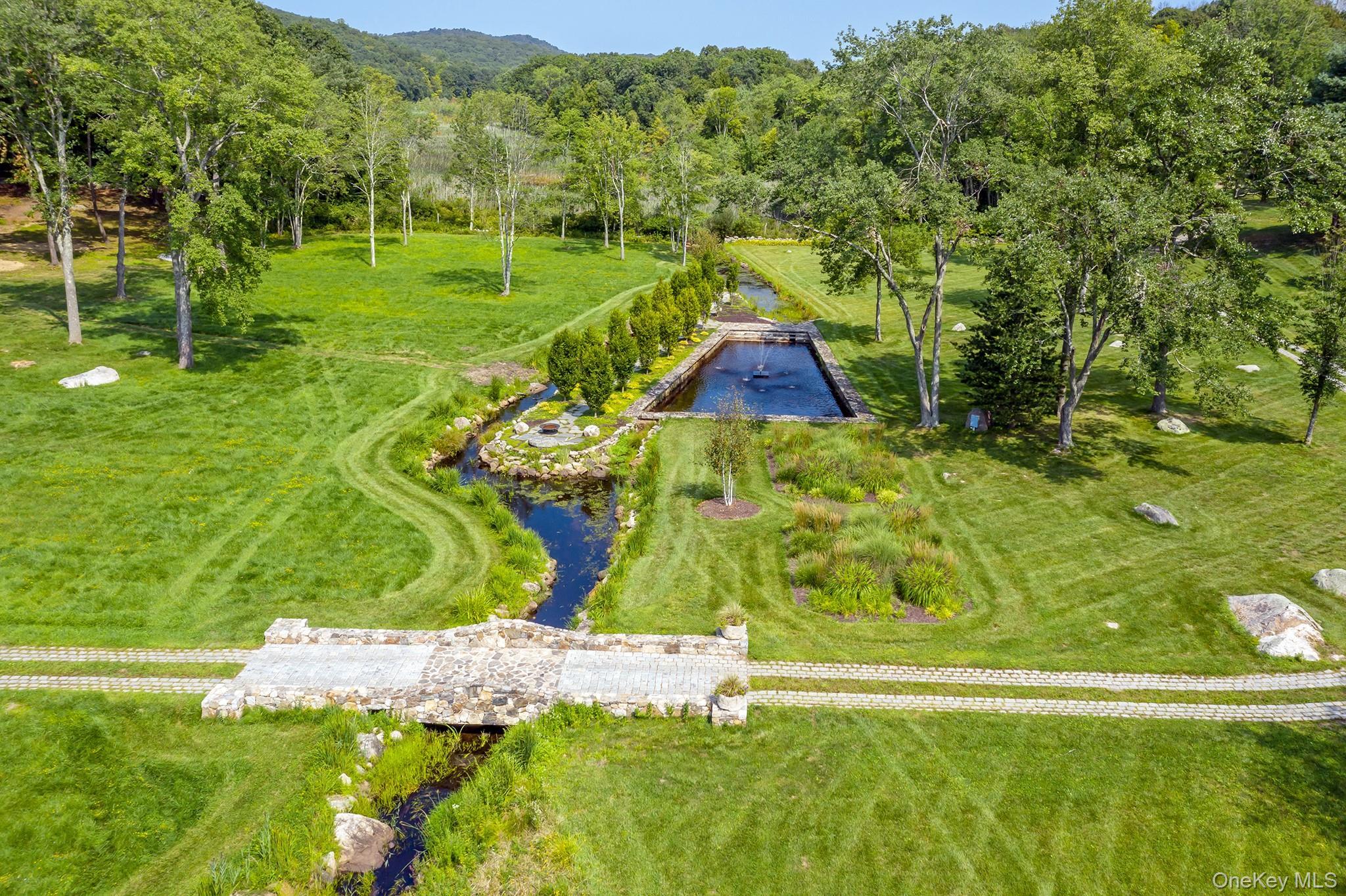 Single Family Long Ridge  Out Of Area, NY 06810, MLS-888972-29