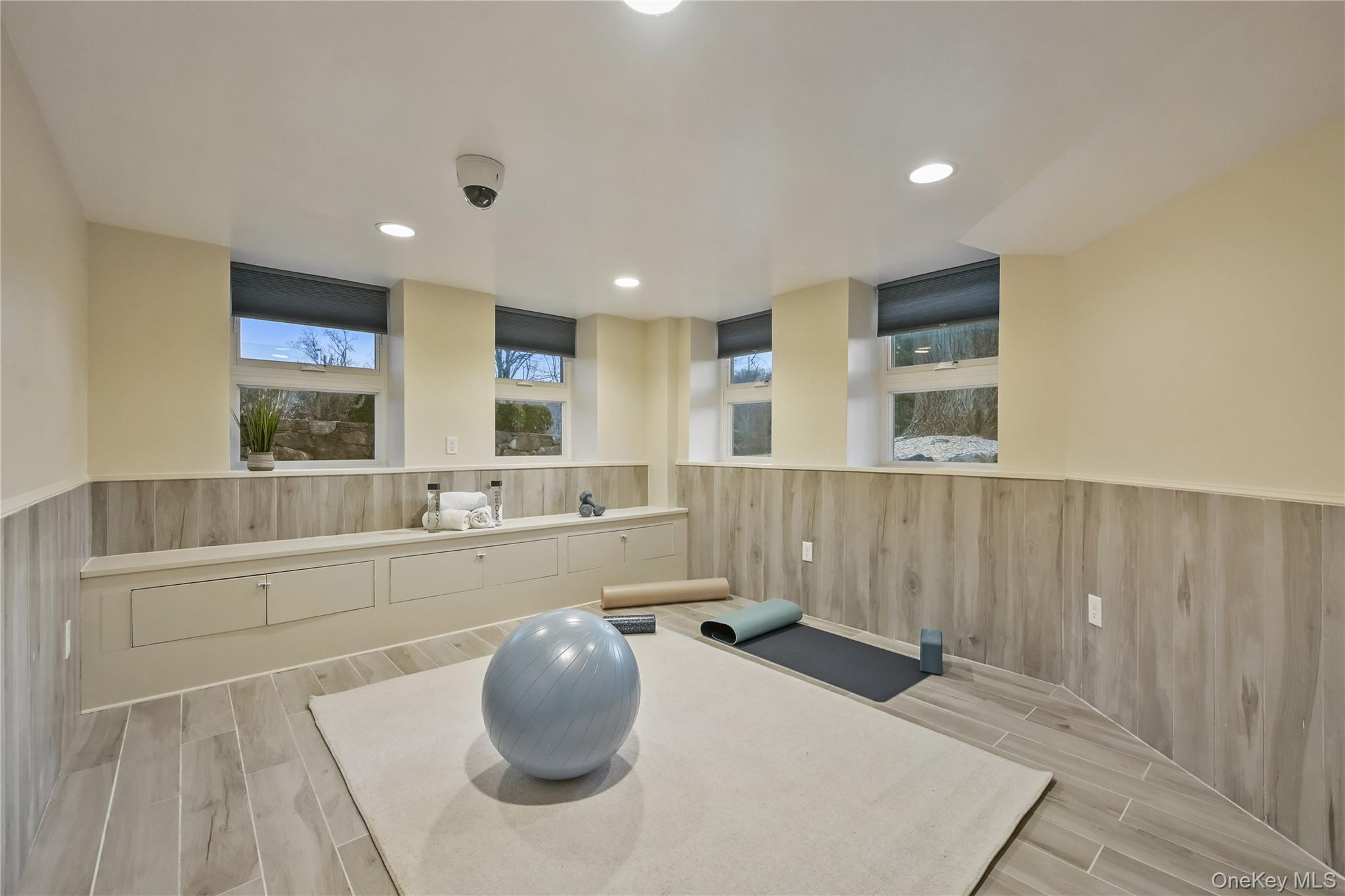 Single Family Long Ridge  Out Of Area, NY 06810, MLS-888972-39