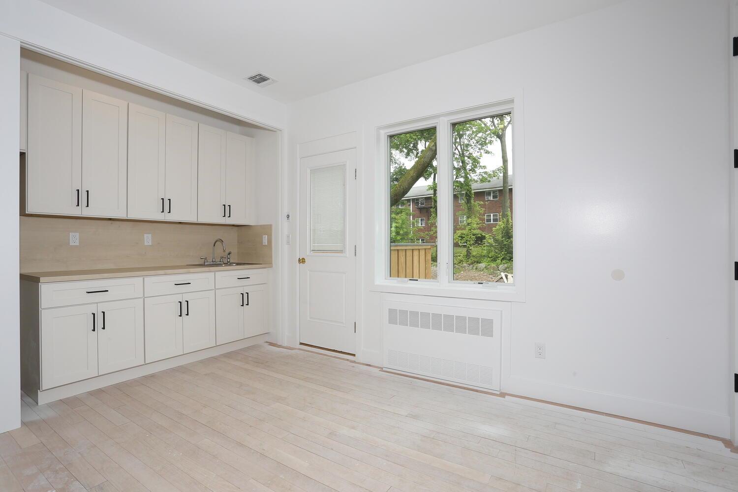 Condo Ewing  Rockland County, NY 10977, MLS-888984-15