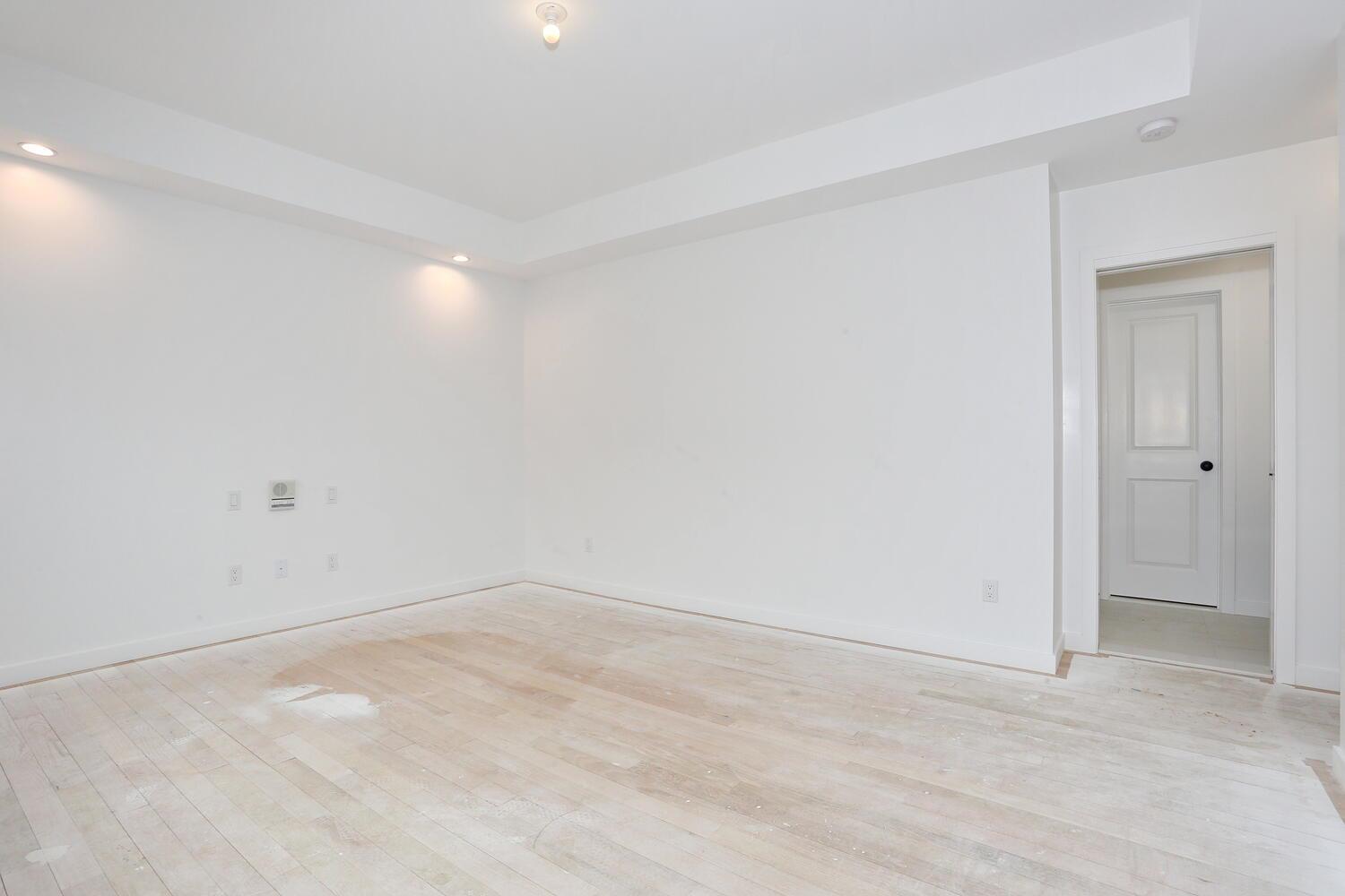 Condo Ewing  Rockland County, NY 10977, MLS-888984-20