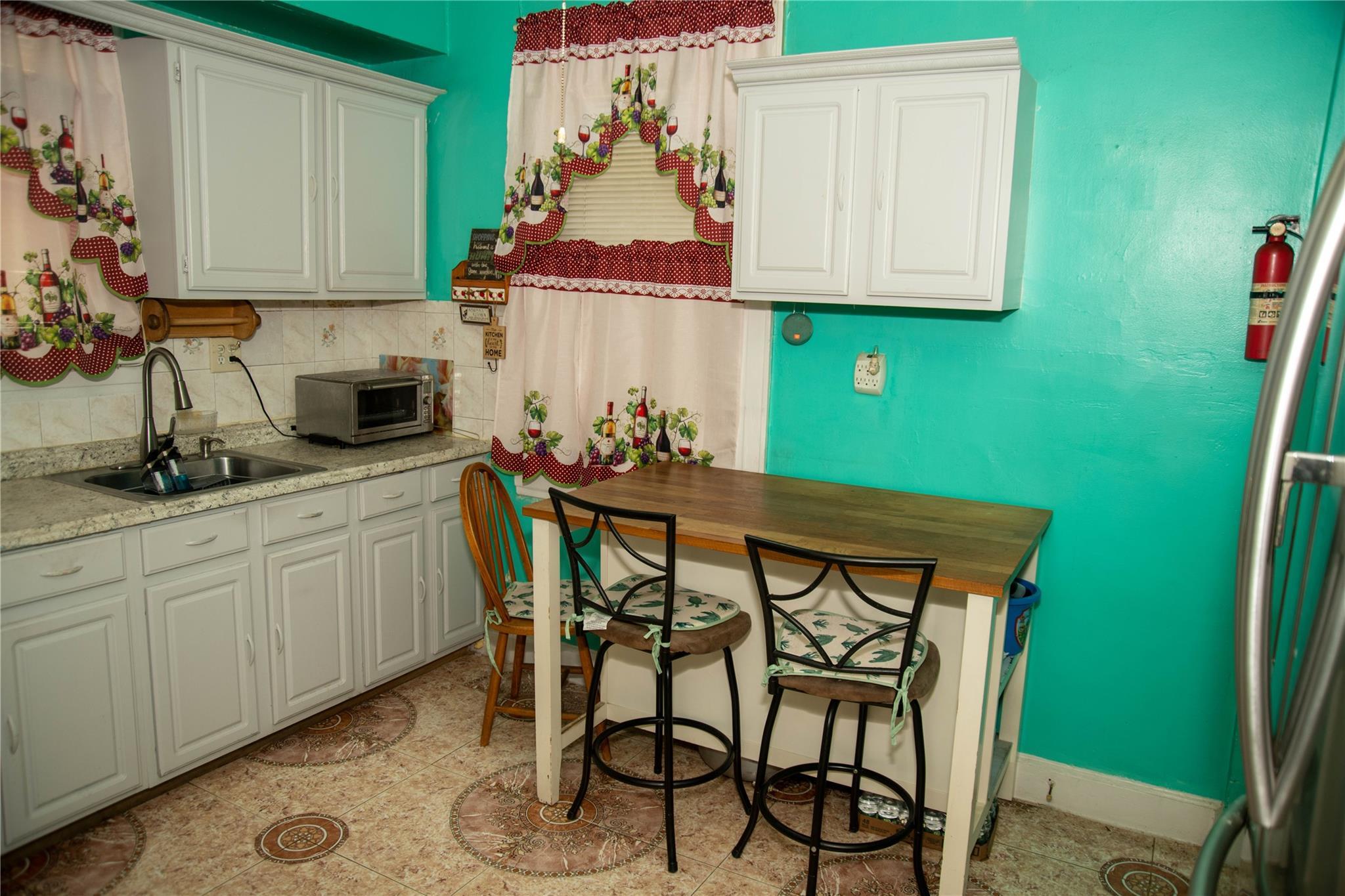 Single Family Alwick Queens, NY 11420, MLS-889002-10